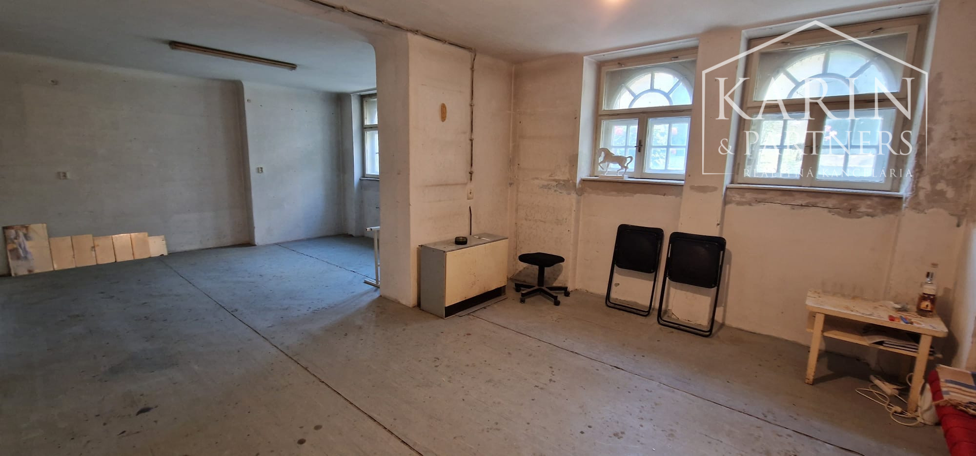 Štýlový  3 izbový priestor na bývanie alebo podnikanie na lukratívnej adrese Bratislavy – Palisády, Godrova ul.