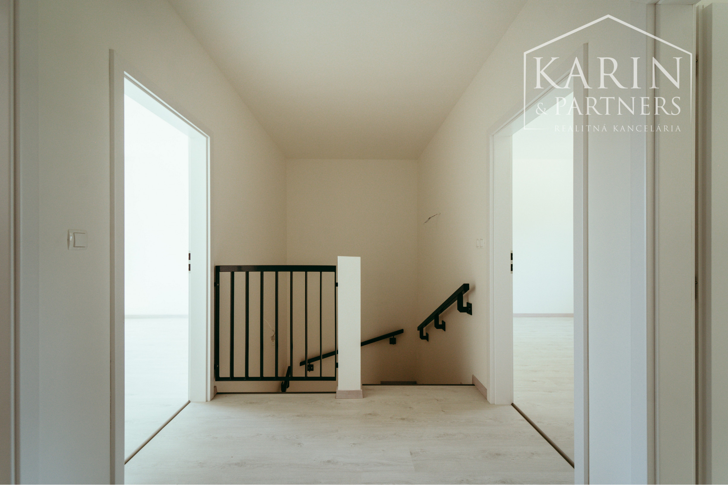 POD LESÍKOM - 5-izbové rodinné domy na krok od prírody