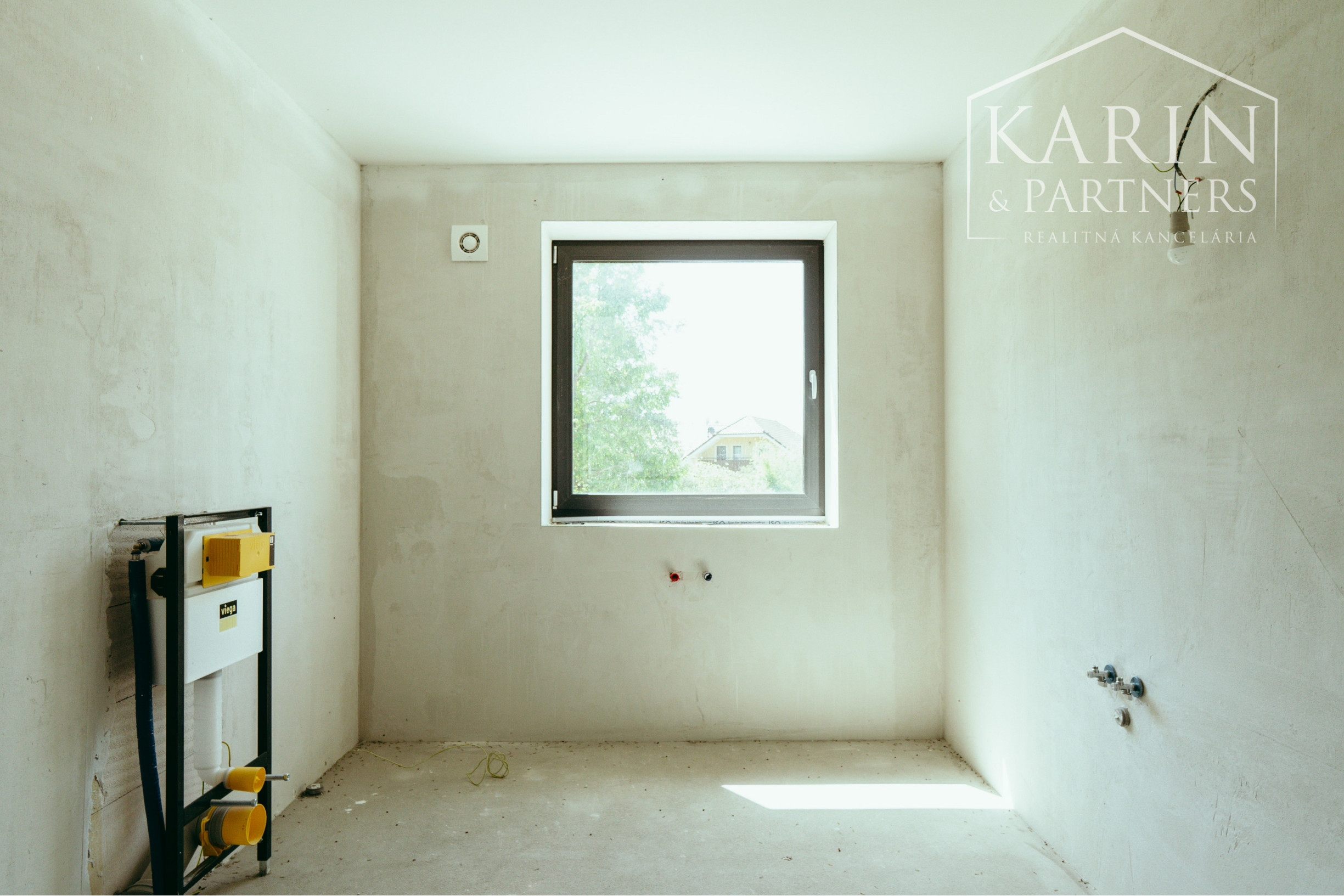 POD LESÍKOM - 5-izbové rodinné domy na krok od prírody