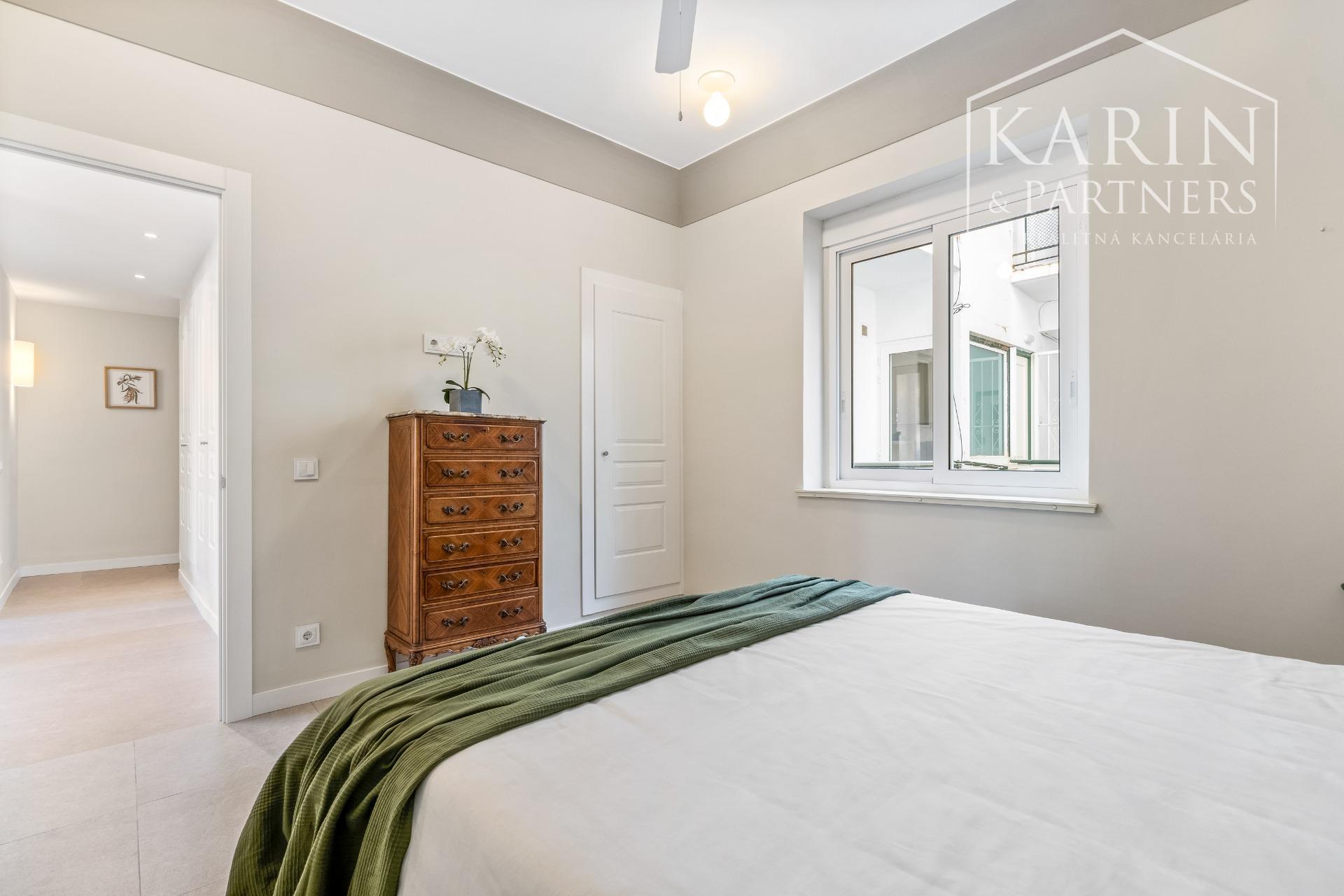 Exkluzívny 4-spálňový APARTMÁN na pobreží