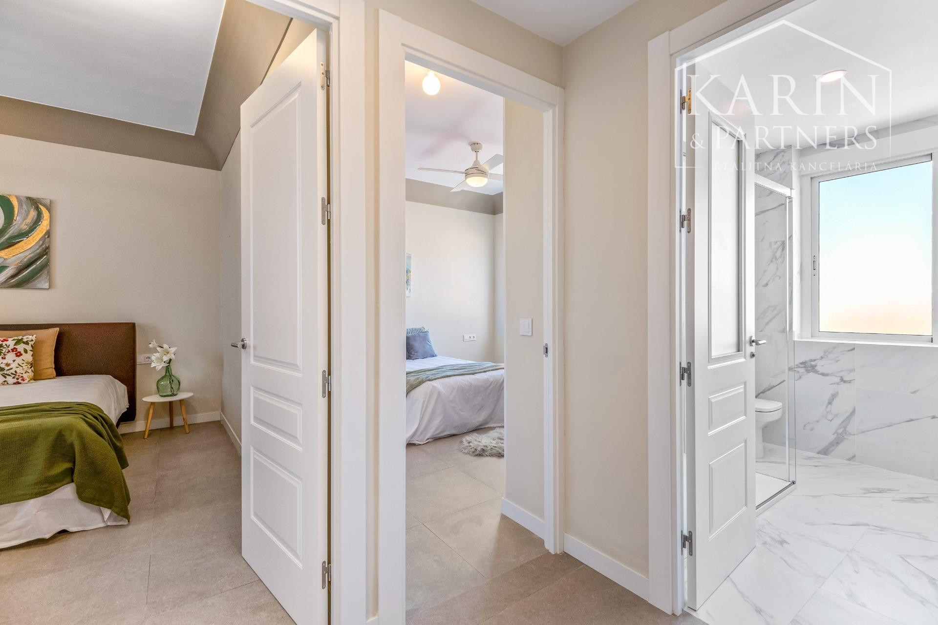 Exkluzívny 4-spálňový APARTMÁN na pobreží