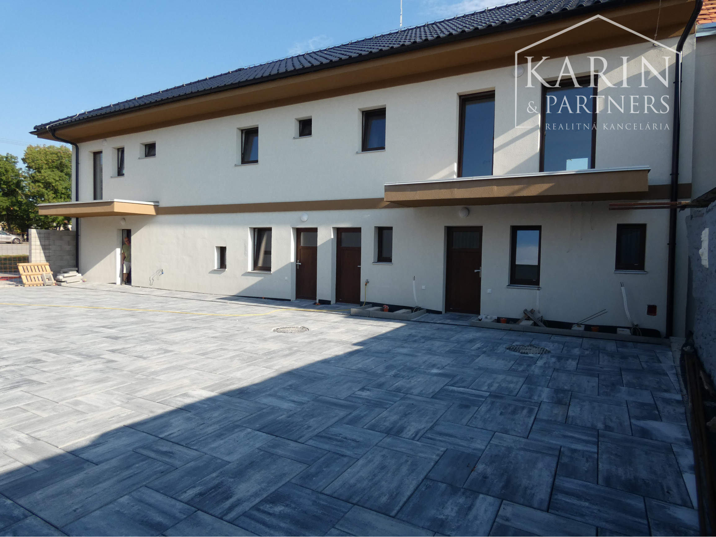 Na prenájom priestory v novostavbe, Holíč ul. Námestie sv. Martina