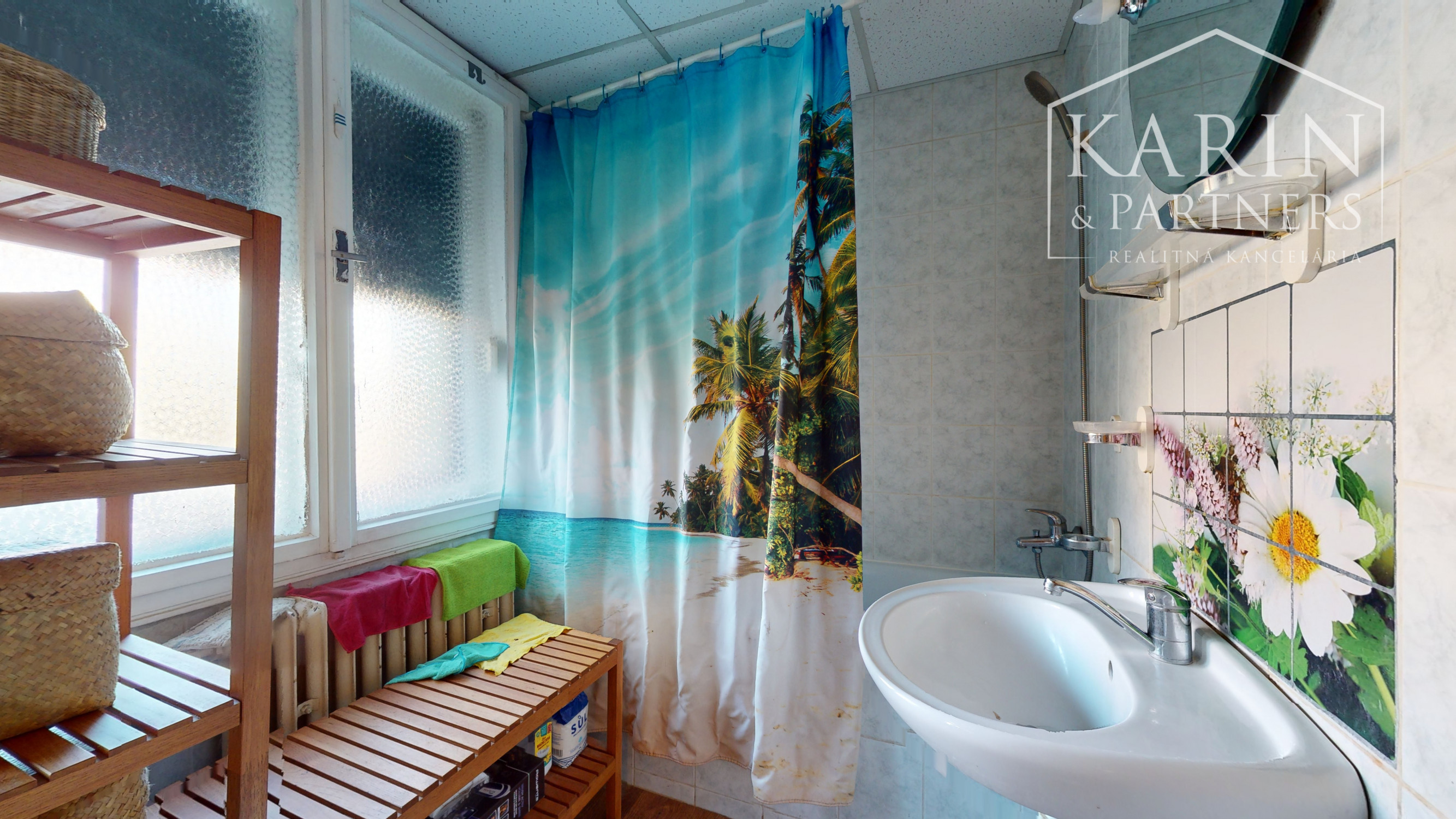 REZERVOVANÝ - Rodinný dom na lukratívnom mieste v Bratislave -  Koliba, Jeséniova ulica.