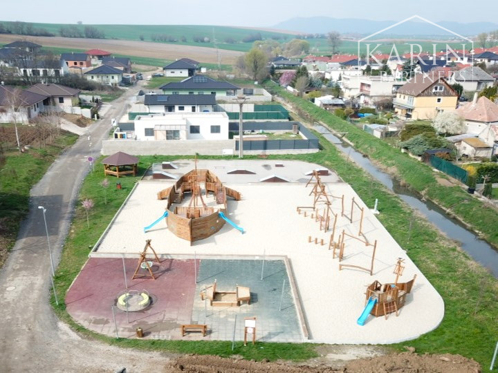 Novostavba 4 izbového rodinného domu na PREDAJ – Golianovo PREDANÝ