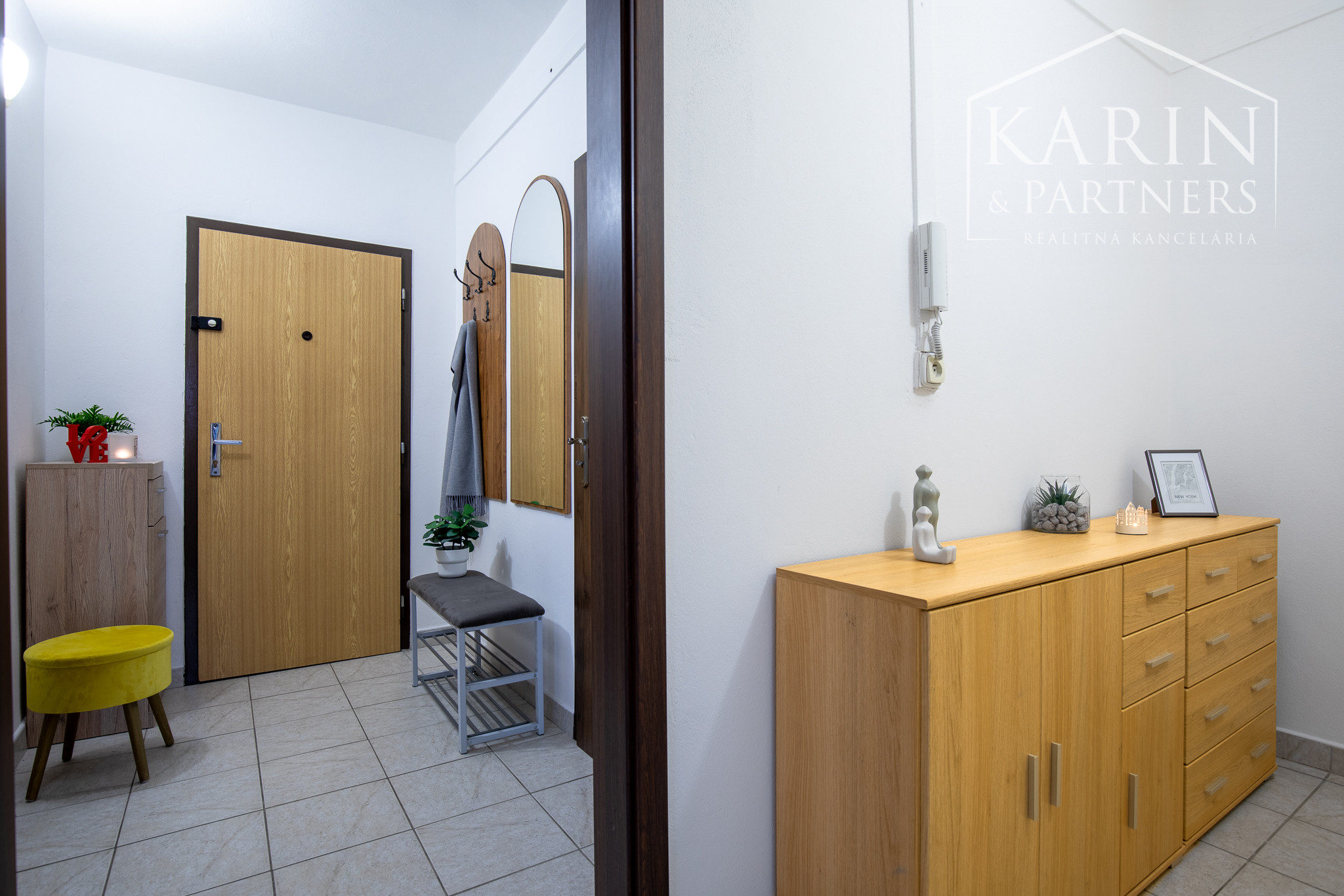 Priestranný 2-izbový byt v obľúbenej lokalite Nitra - Klokočina, PREDANÝ