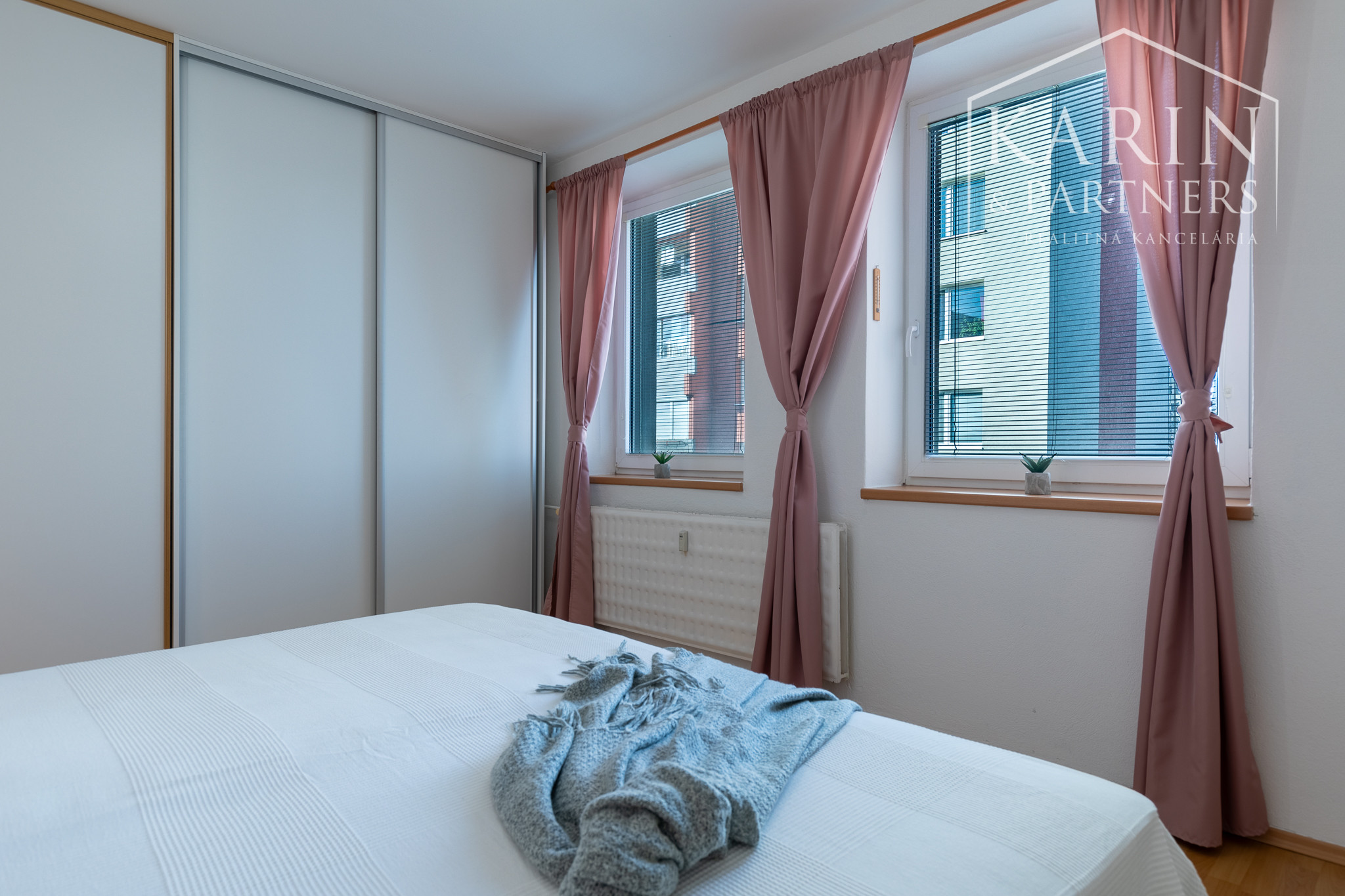 Priestranný 2-izbový byt v obľúbenej lokalite Nitra - Klokočina, PREDANÝ