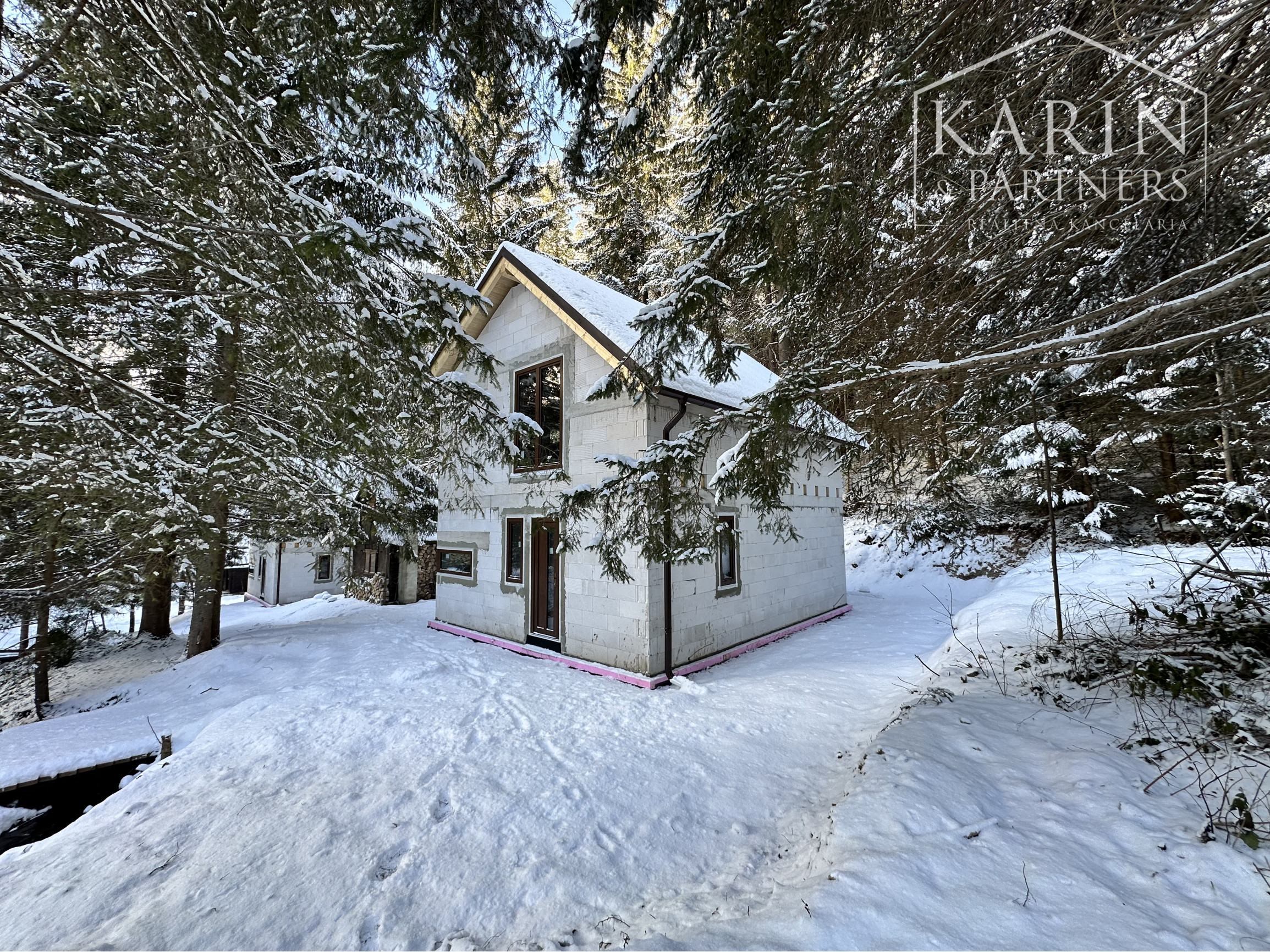 Rekreačná chata - v krásnom vysokohorskom prostredí v srdci Nízkych Tatier.