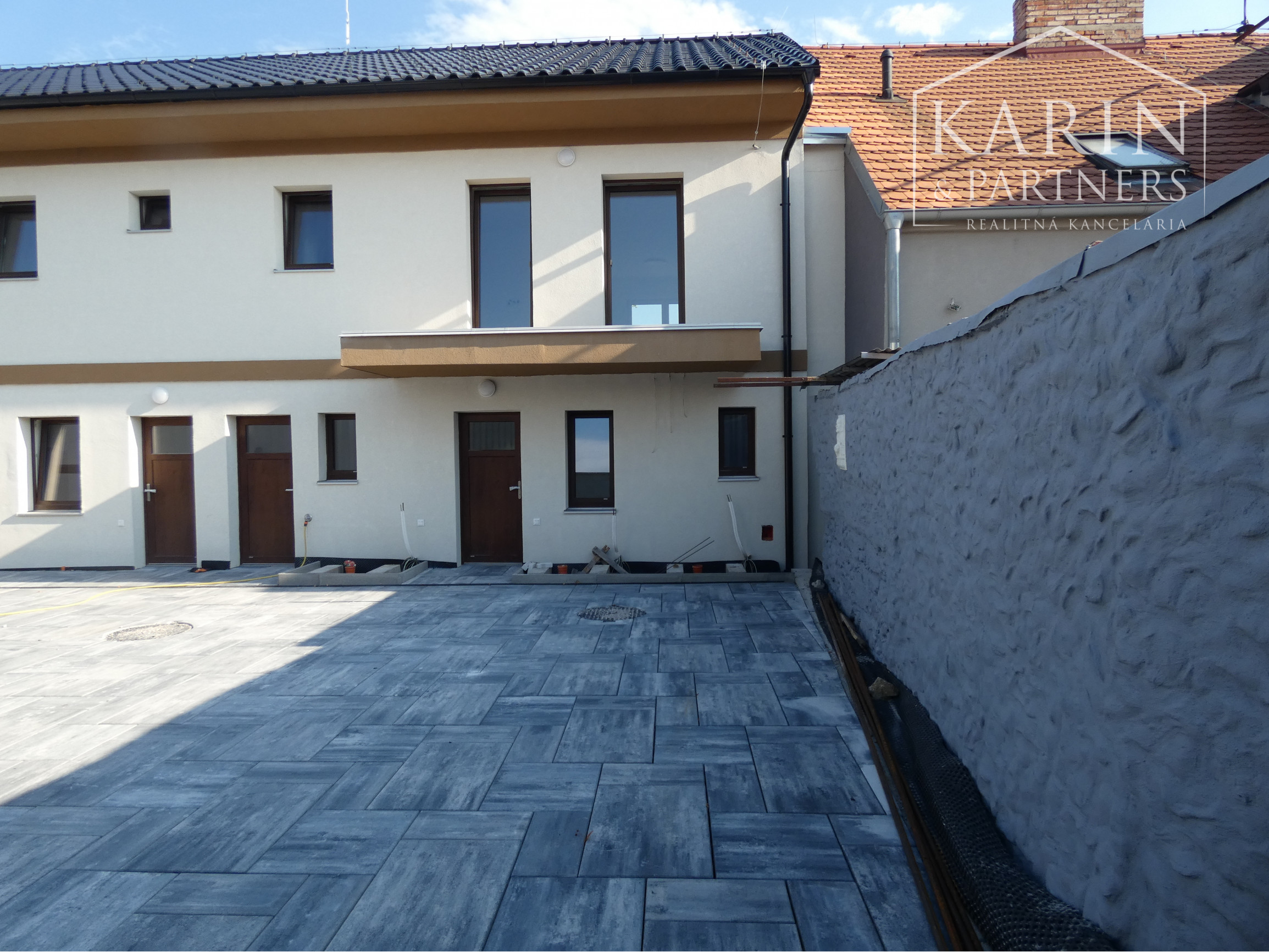 Prenájom 2-izbový byt 61m2  novostavba v centre Holíča - ul. Hviezdoslavova