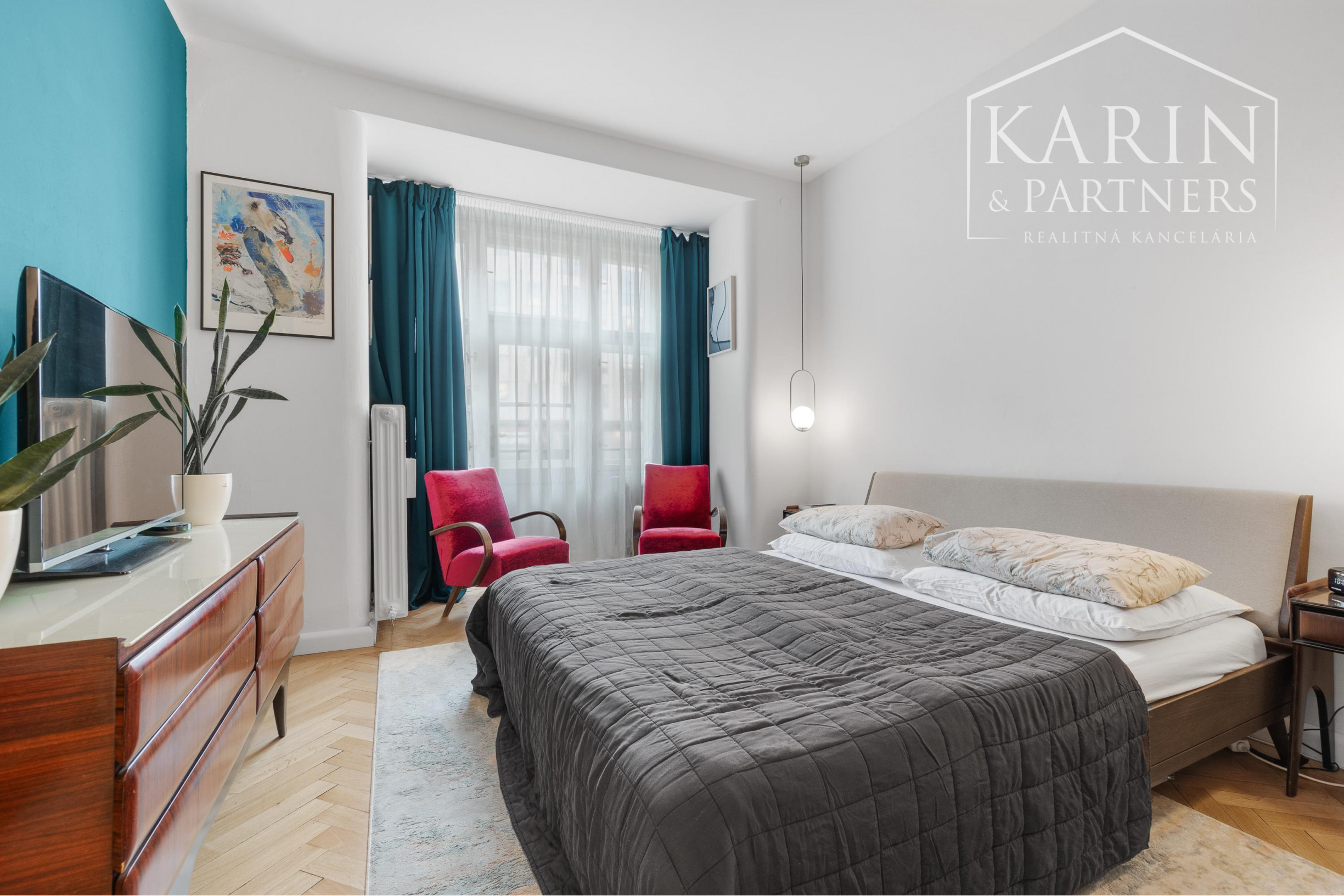 Predaj staromestský 4,5 izbový byt pri Eurovea.