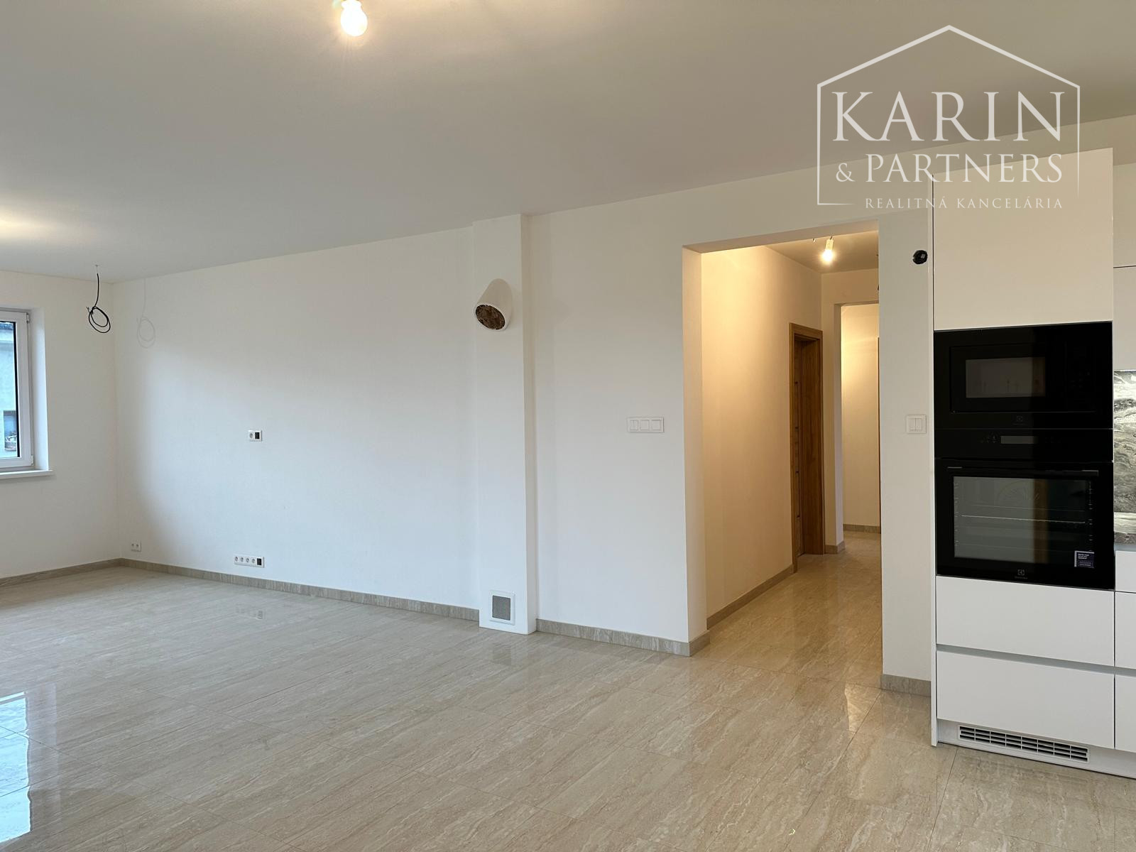 Novostavba 4 izbového rodinného domu na PREDAJ – Golianovo PREDANÝ