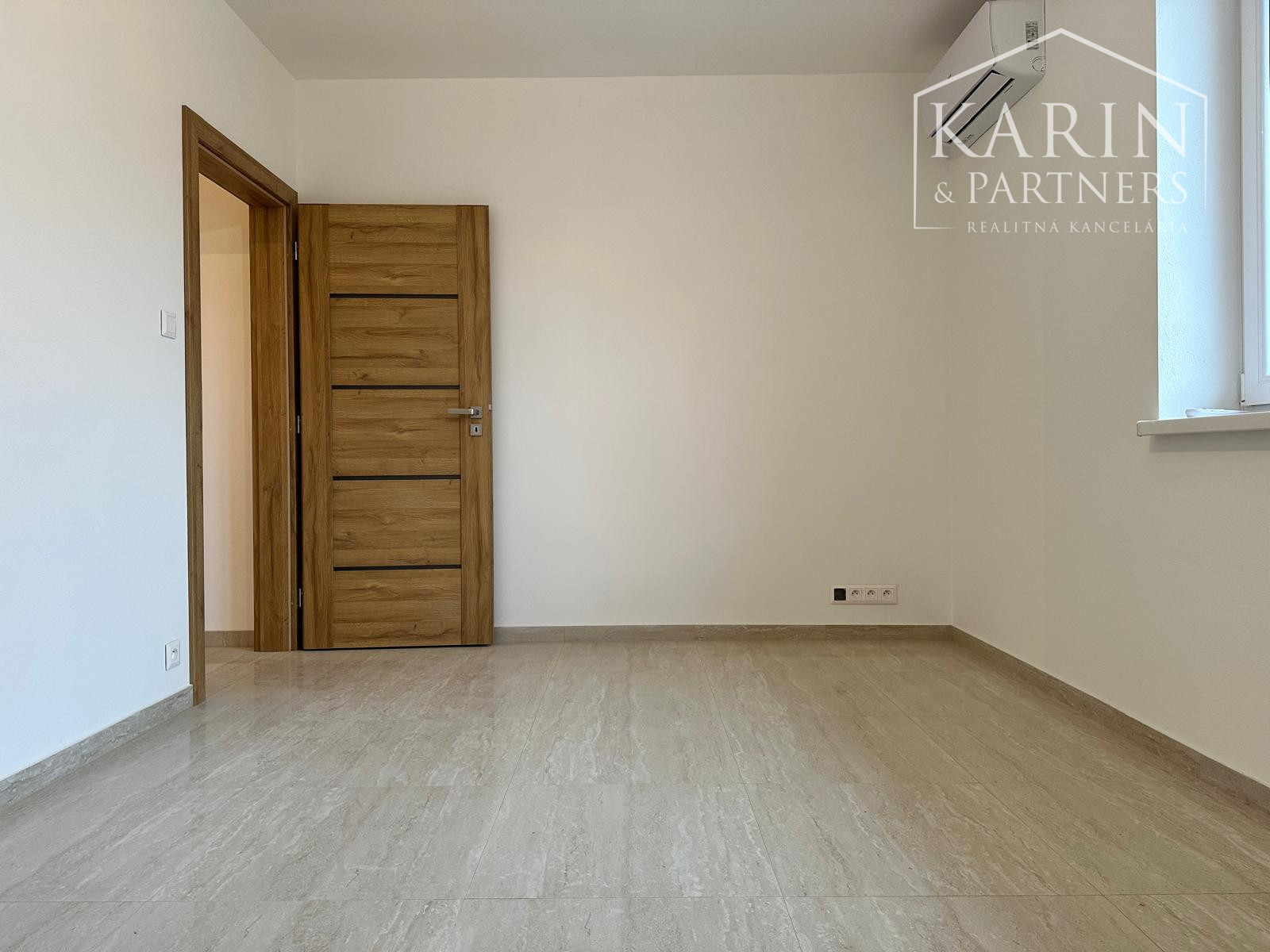 Novostavba 4 izbového rodinného domu na PREDAJ – Golianovo PREDANÝ