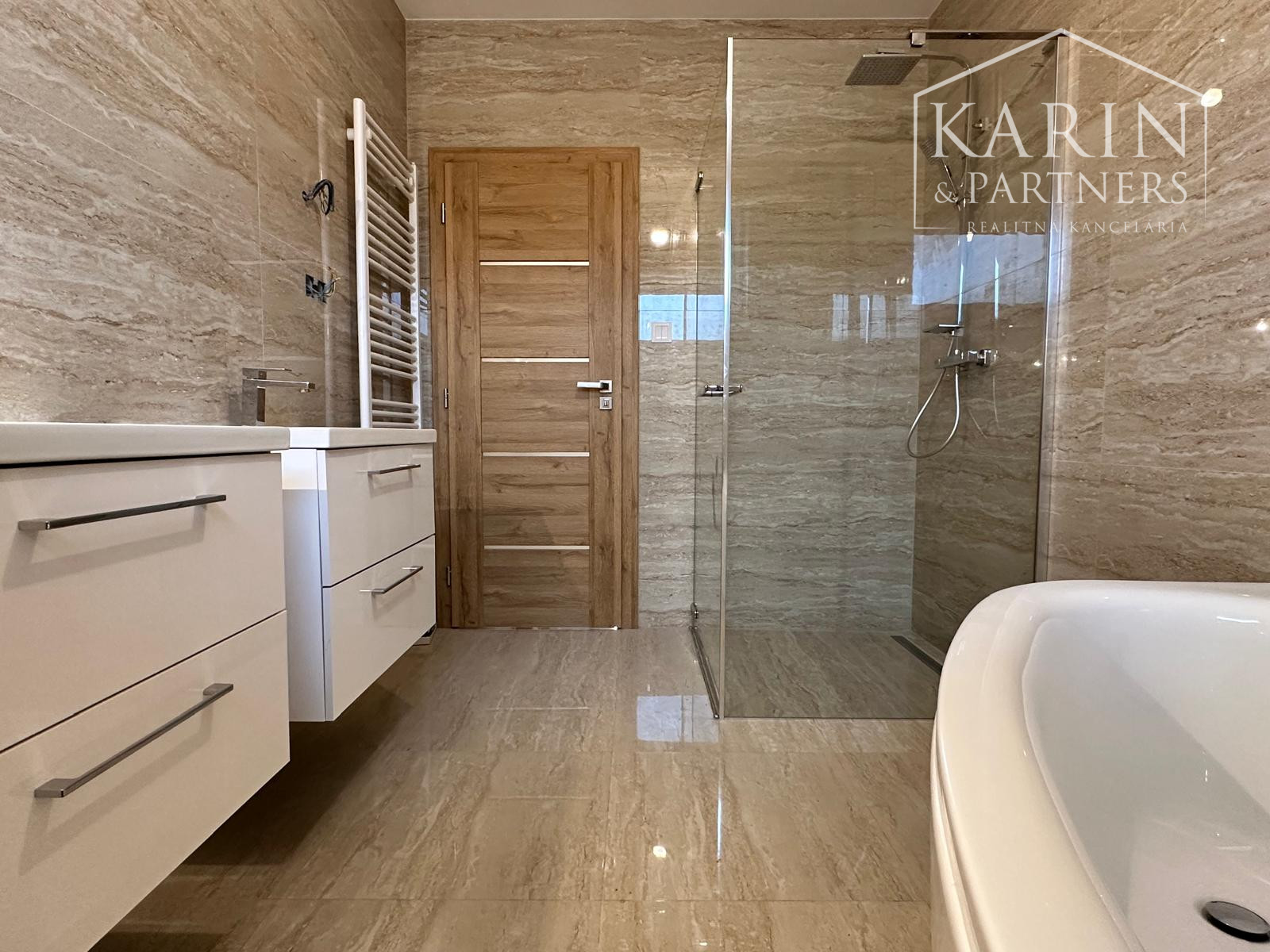 Novostavba 4 izbového rodinného domu na PREDAJ – Golianovo PREDANÝ