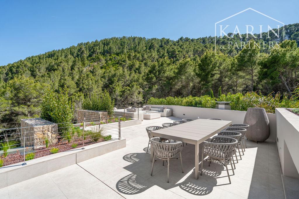 REZERVOVANA - LUXUSNÁ VILA NA MALORKE - KRÁSNY POZEMOK - BAZÉN - NOVOSTAVBA - LUKRATÍVNE MIESTO V PALME - ŠPANIELSKO - CENA: V RK