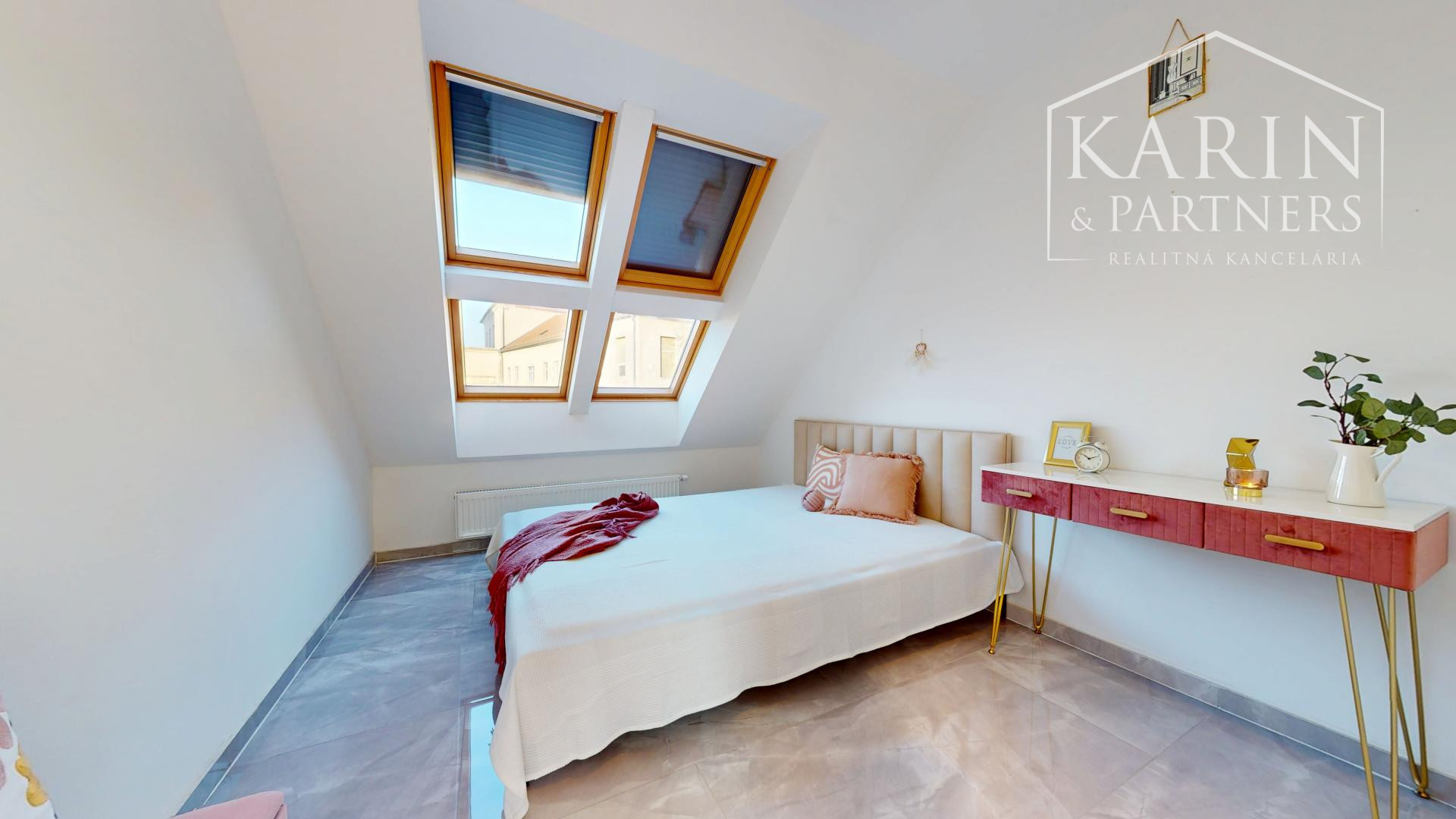 3i byt pod hradom Hainburg | terasa s výhľadom | parking