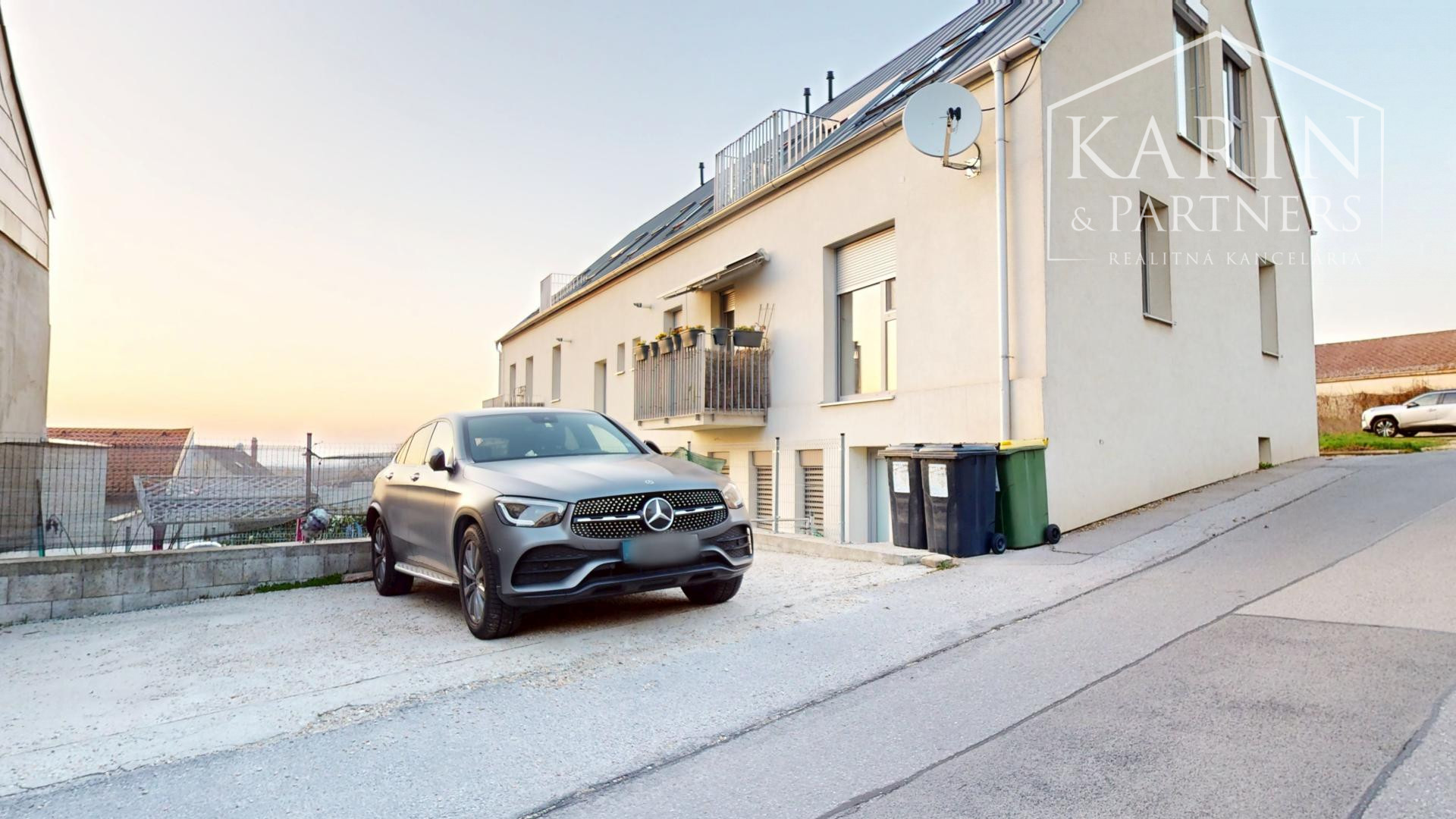 3i byt pod hradom Hainburg | terasa s výhľadom | parking