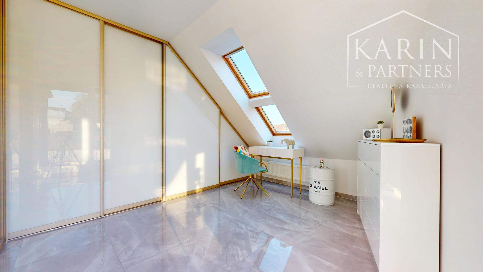 3i byt pod hradom Hainburg | terasa s výhľadom | parking