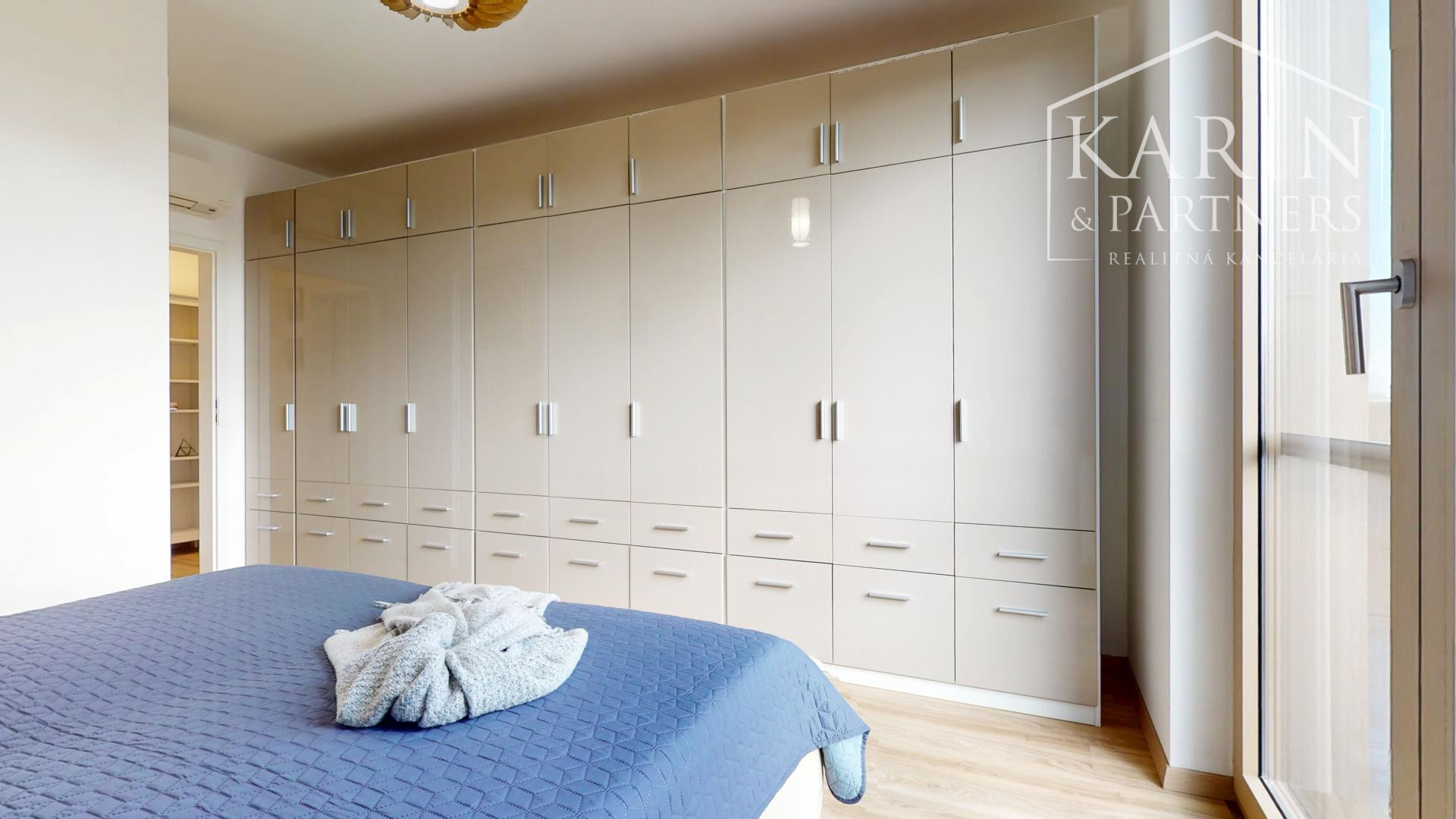 REZERVOVANÉ 3I BYT NA NAJVYŠŠOM POSCHODÍ S LODŽIOU A PIVNICOU