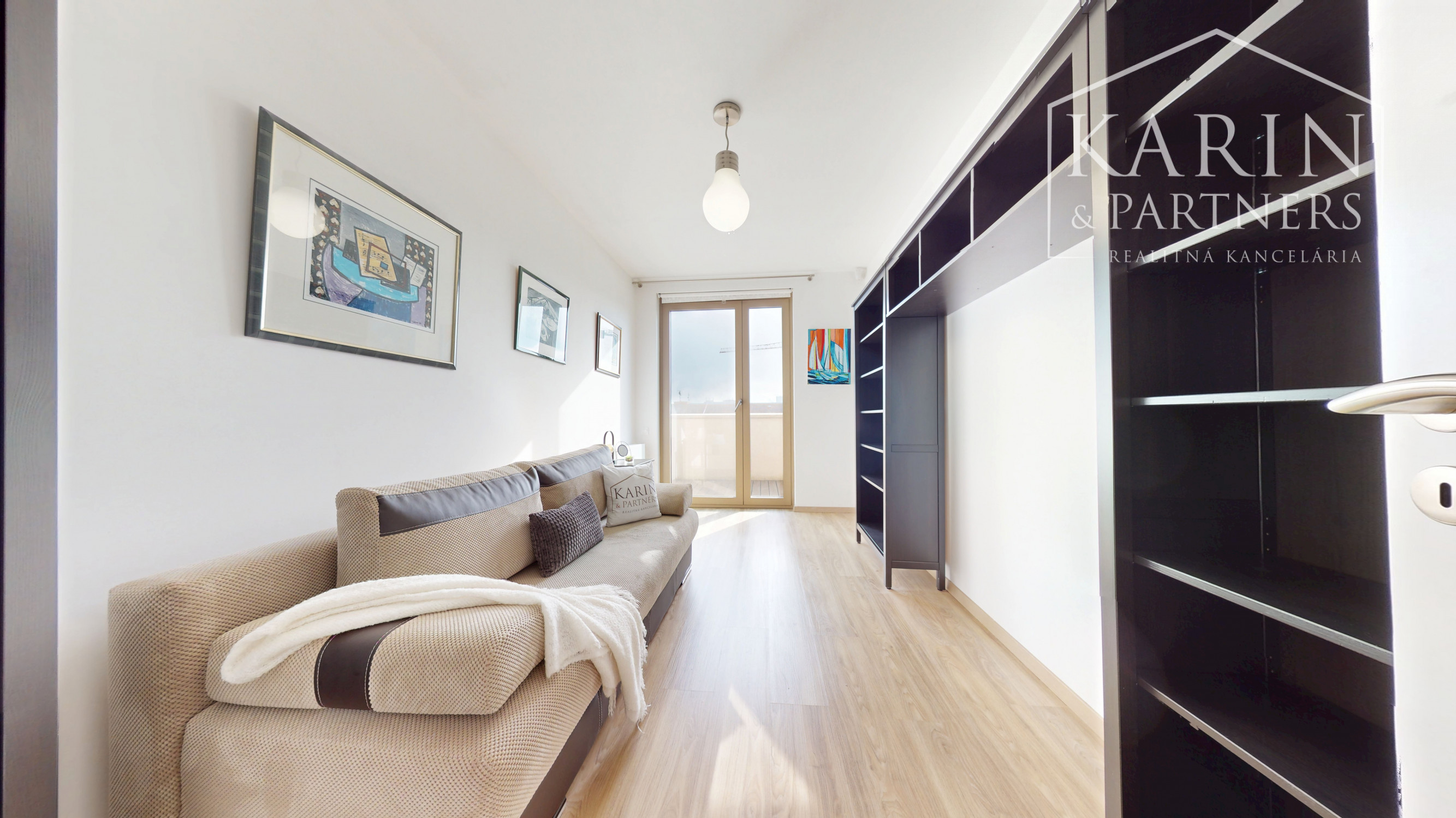 REZERVOVANÉ 3I BYT NA NAJVYŠŠOM POSCHODÍ S LODŽIOU A PIVNICOU