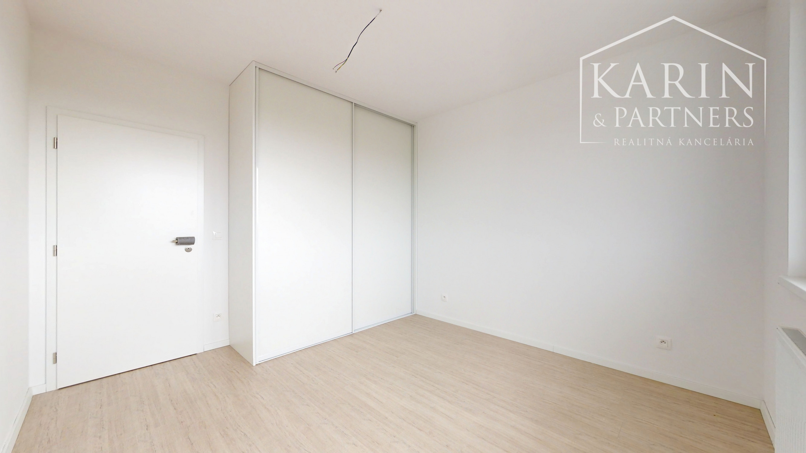 PREDANÉ - 2-IZBOVÝ BYT S BALKÓNOM, PIVNICOU A PARKINGOM NA PREDAJ - OVOCNÉ SADY - BRATISLAVA