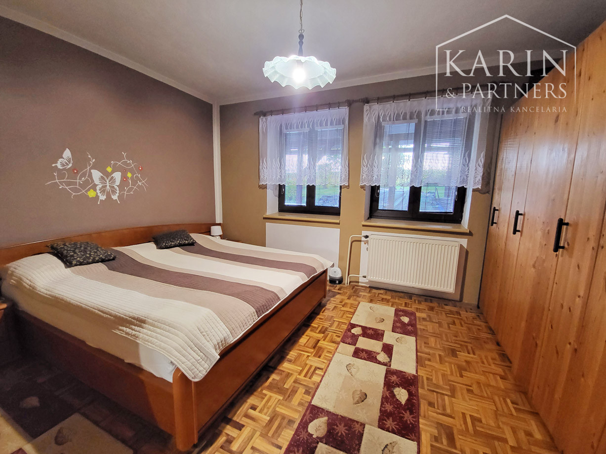 6-izbový dom pri vode s pozemkom o rozlohe 4486 m2