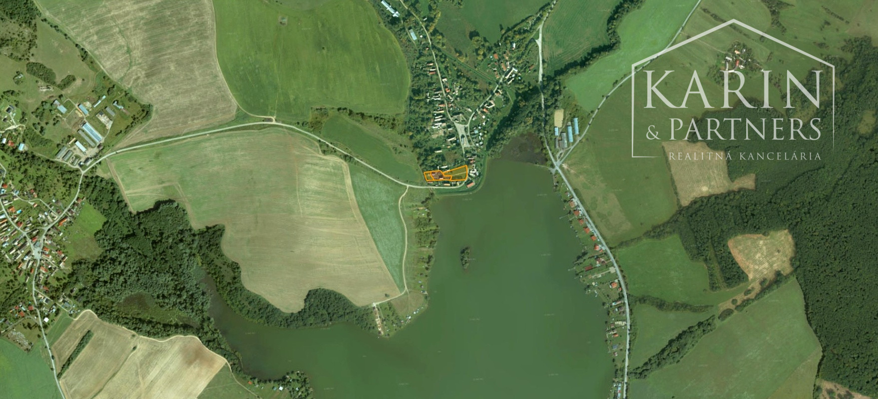 6-izbový dom pri vode s pozemkom o rozlohe 4486 m2