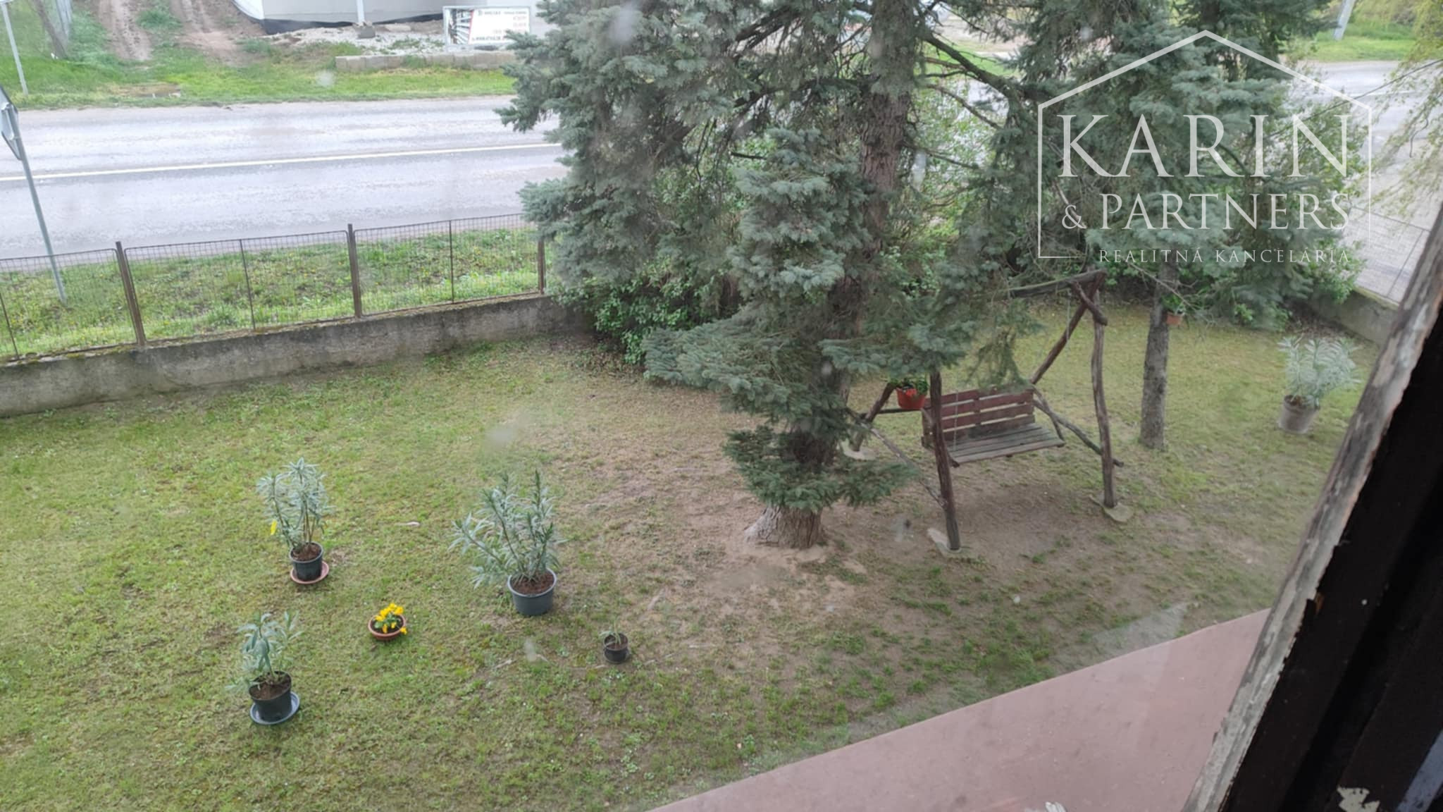 EXKLUZÍVNE: 3-izb.Byt za cenu chatky!Tehlová bytovka,Modrany