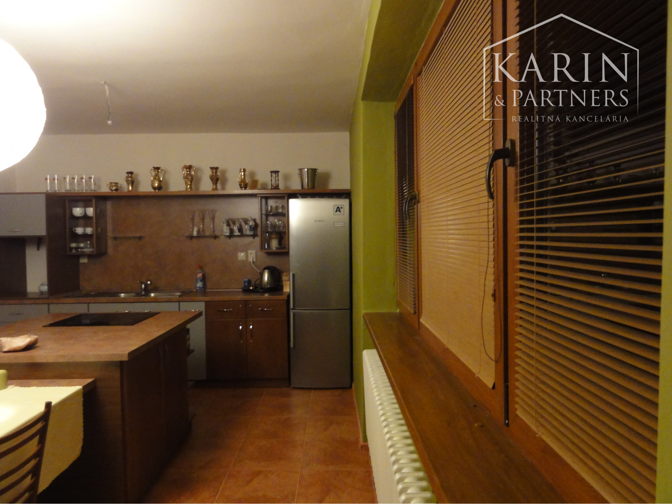 RD pekný 7-izbový v okolí Podhajskej – RD, alebo ako PENZIÓN