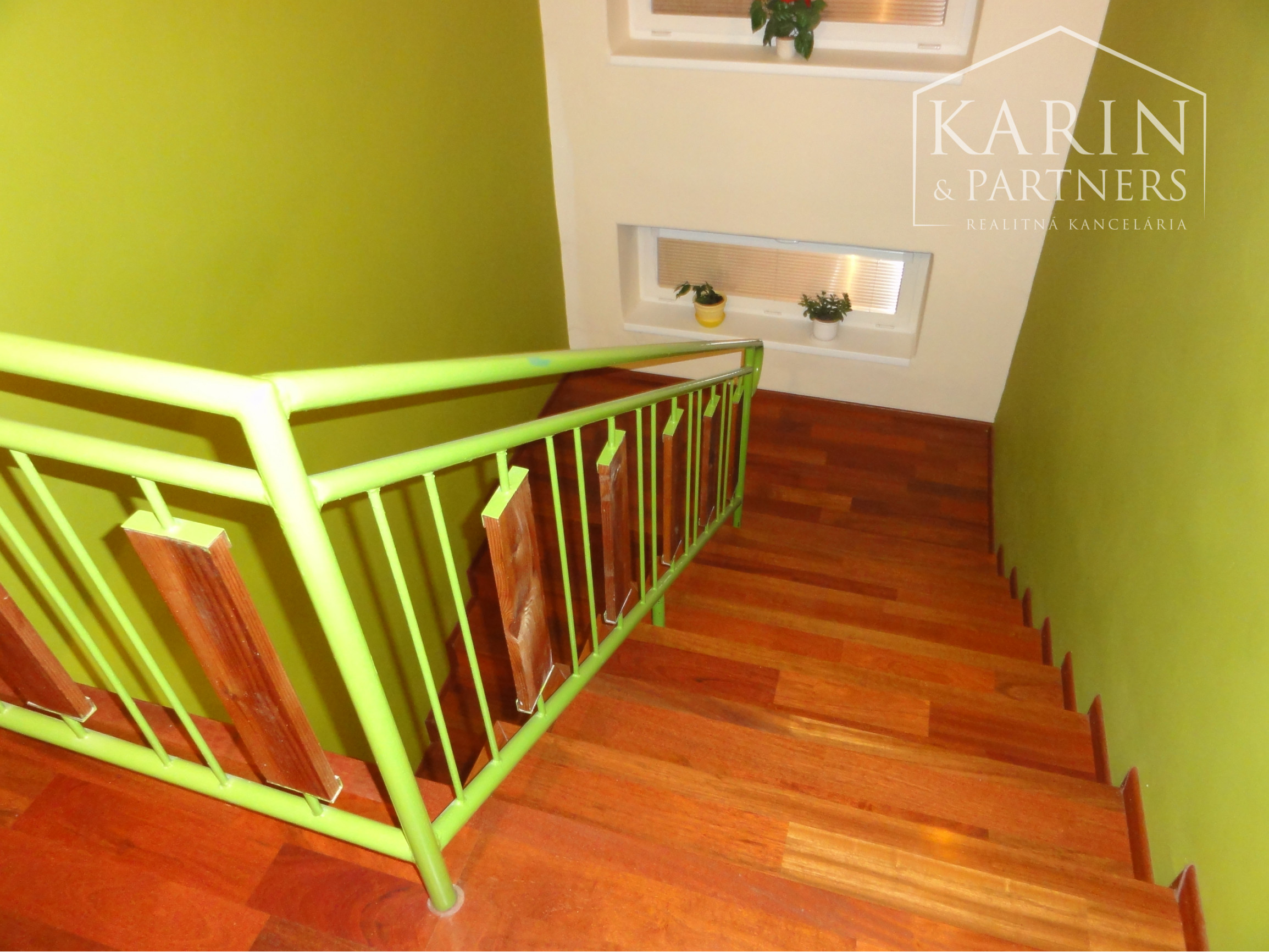 RD pekný 7-izbový v okolí Podhajskej – RD, alebo ako PENZIÓN