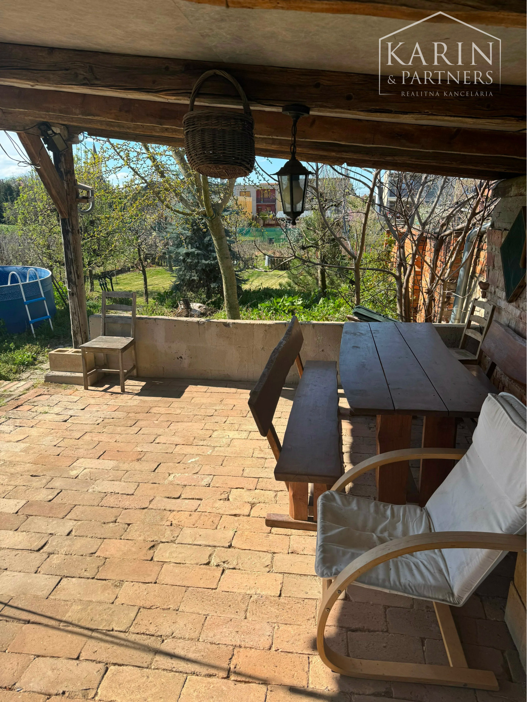 Rodinný dom po rekonštrukcii Dvory nad Žitavou