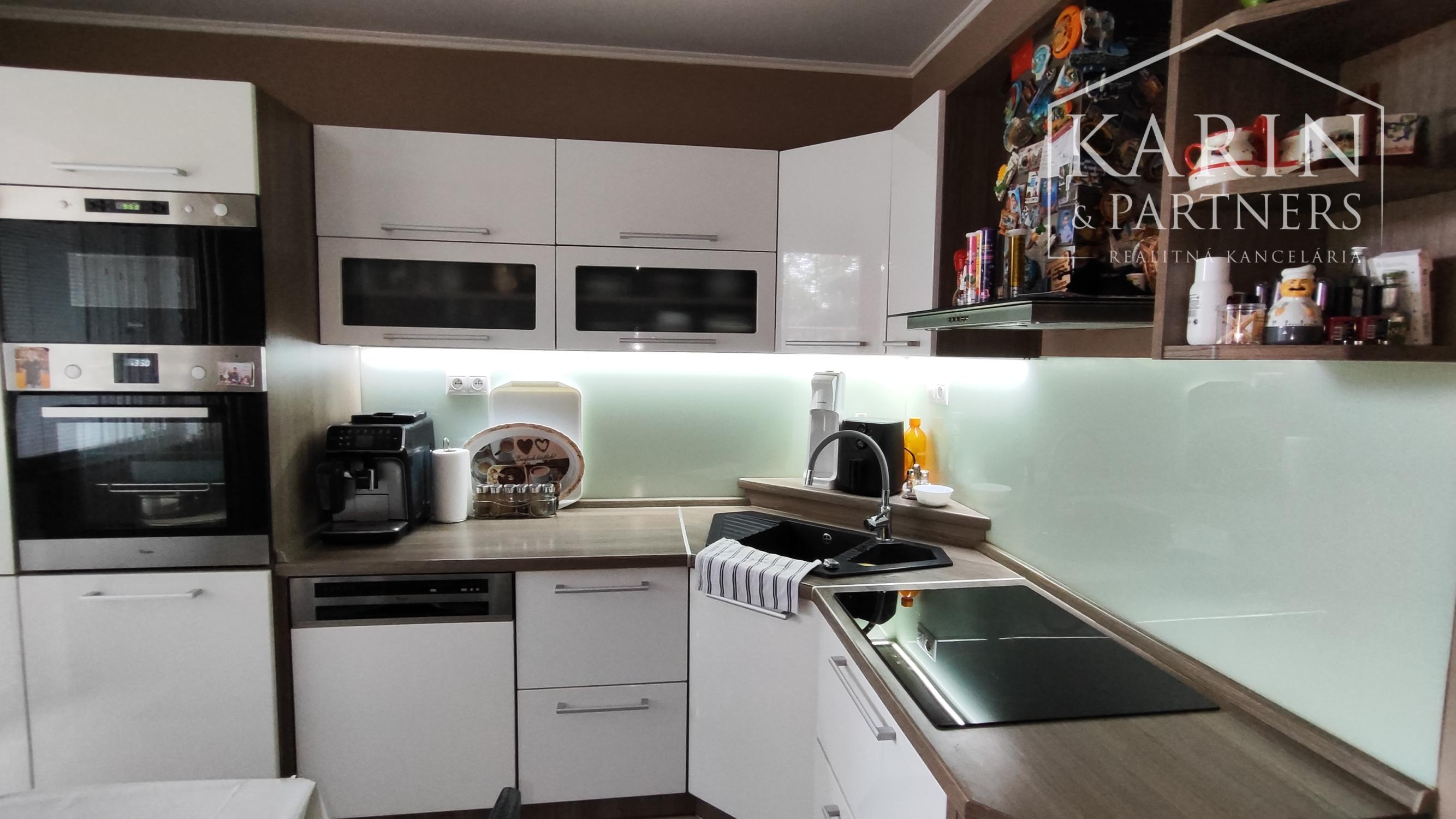 3 izbový byt po rekonštrukcii, Hurbanovo