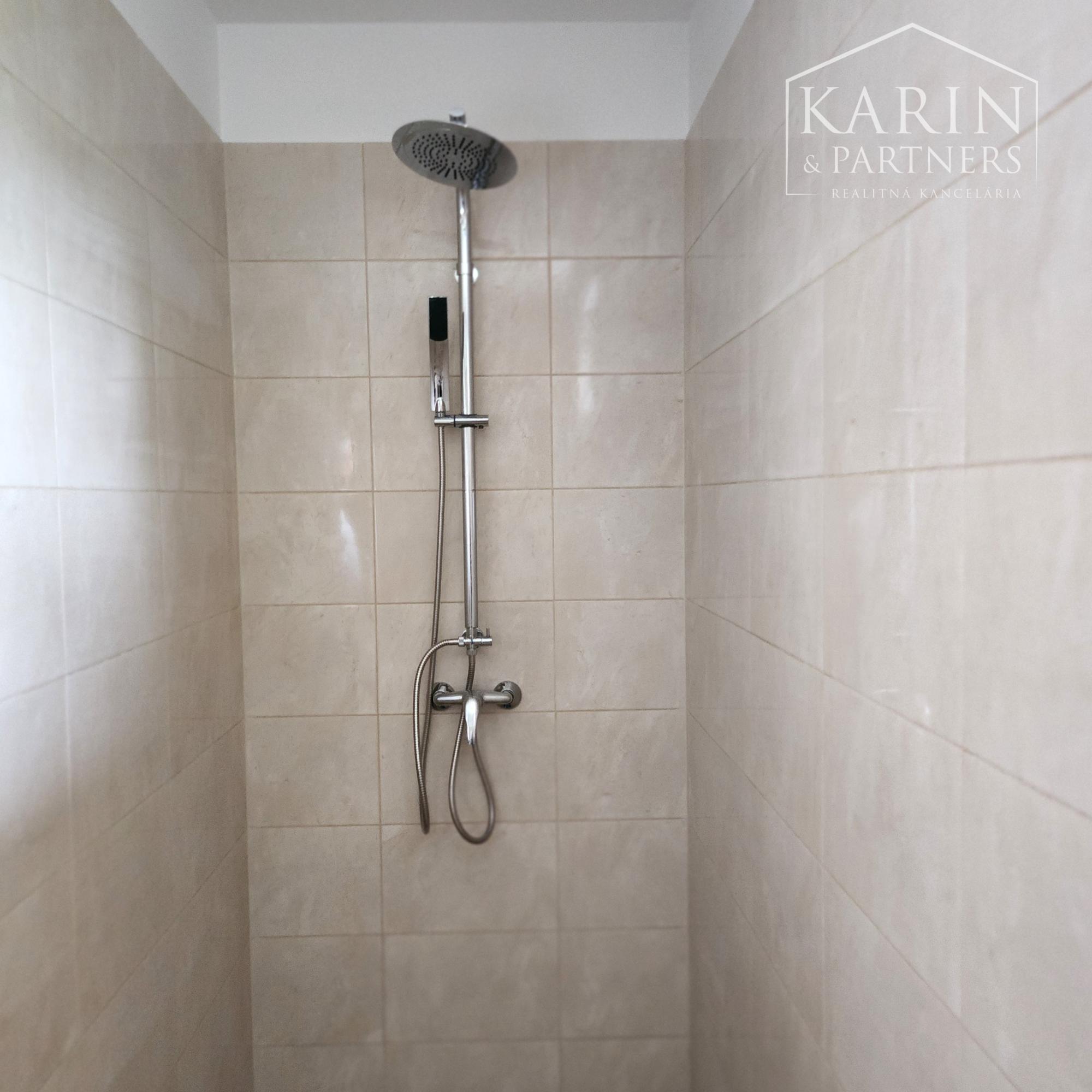 Predaj - Rodinné  domy,  3 a 4 izbové, nízko-energetické novostavby ,,Typ Bungalov“ RAJKA - Maďarsko