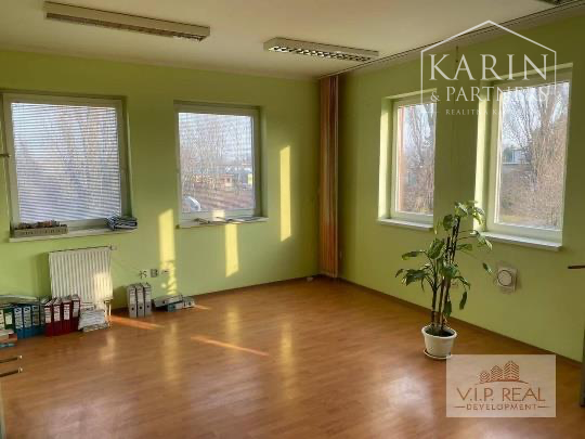 Predaj – Administratívna budova, výrobný hala, skladové priestory, pozemok, parkovisko – BA II mč. Ružinov