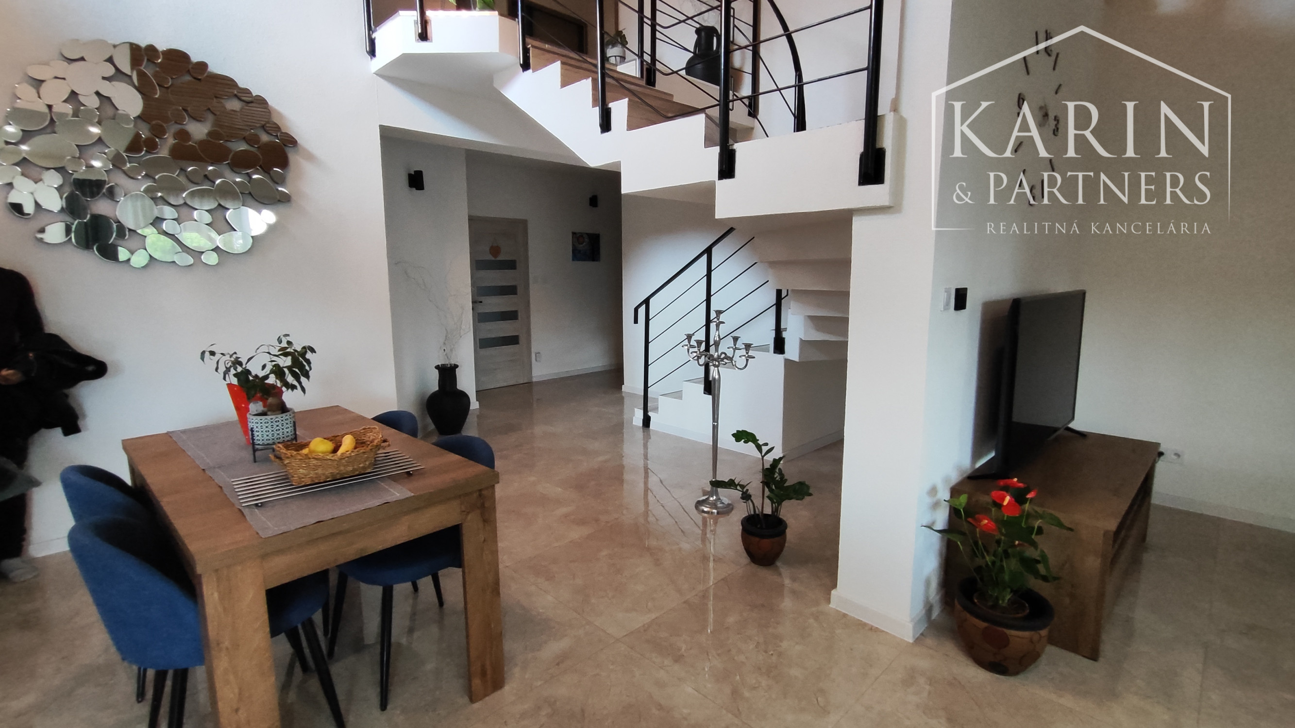 Luxusný štýlový rodinný dom v Nových Zámkoch