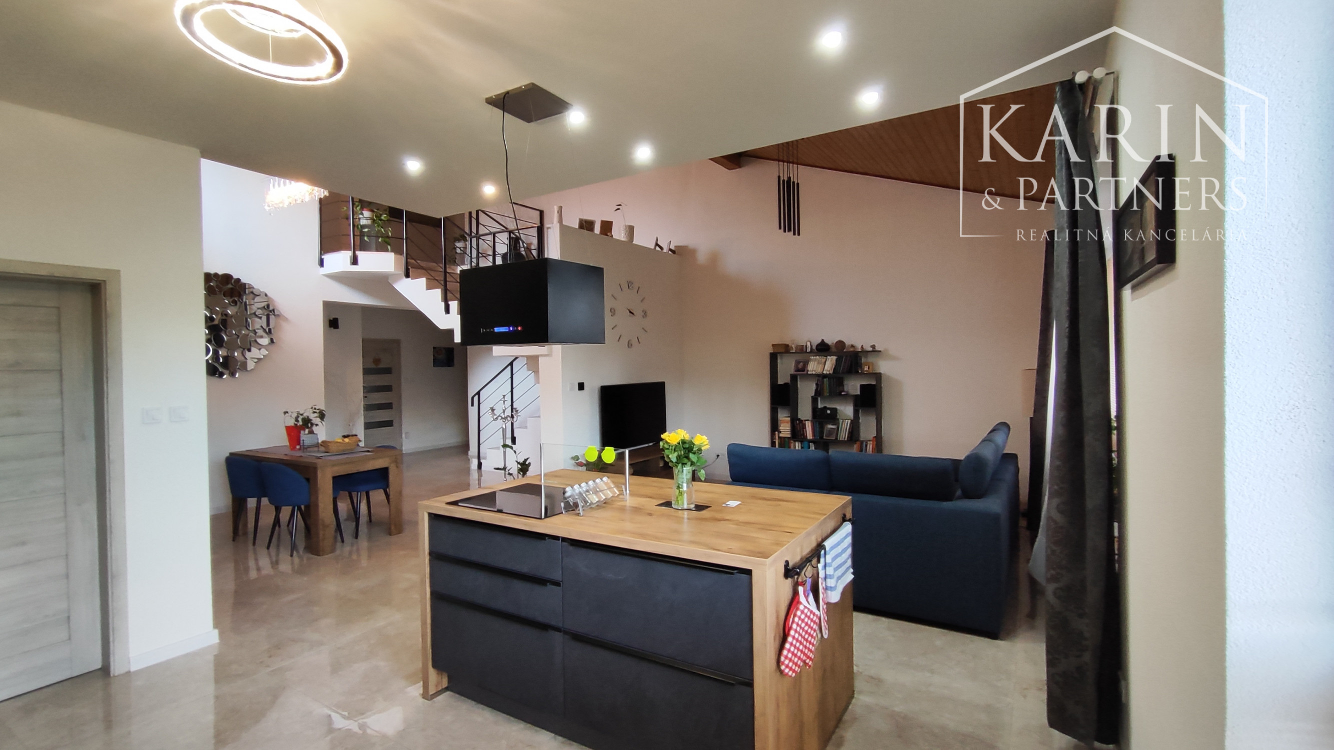 Luxusný štýlový rodinný dom v Nových Zámkoch