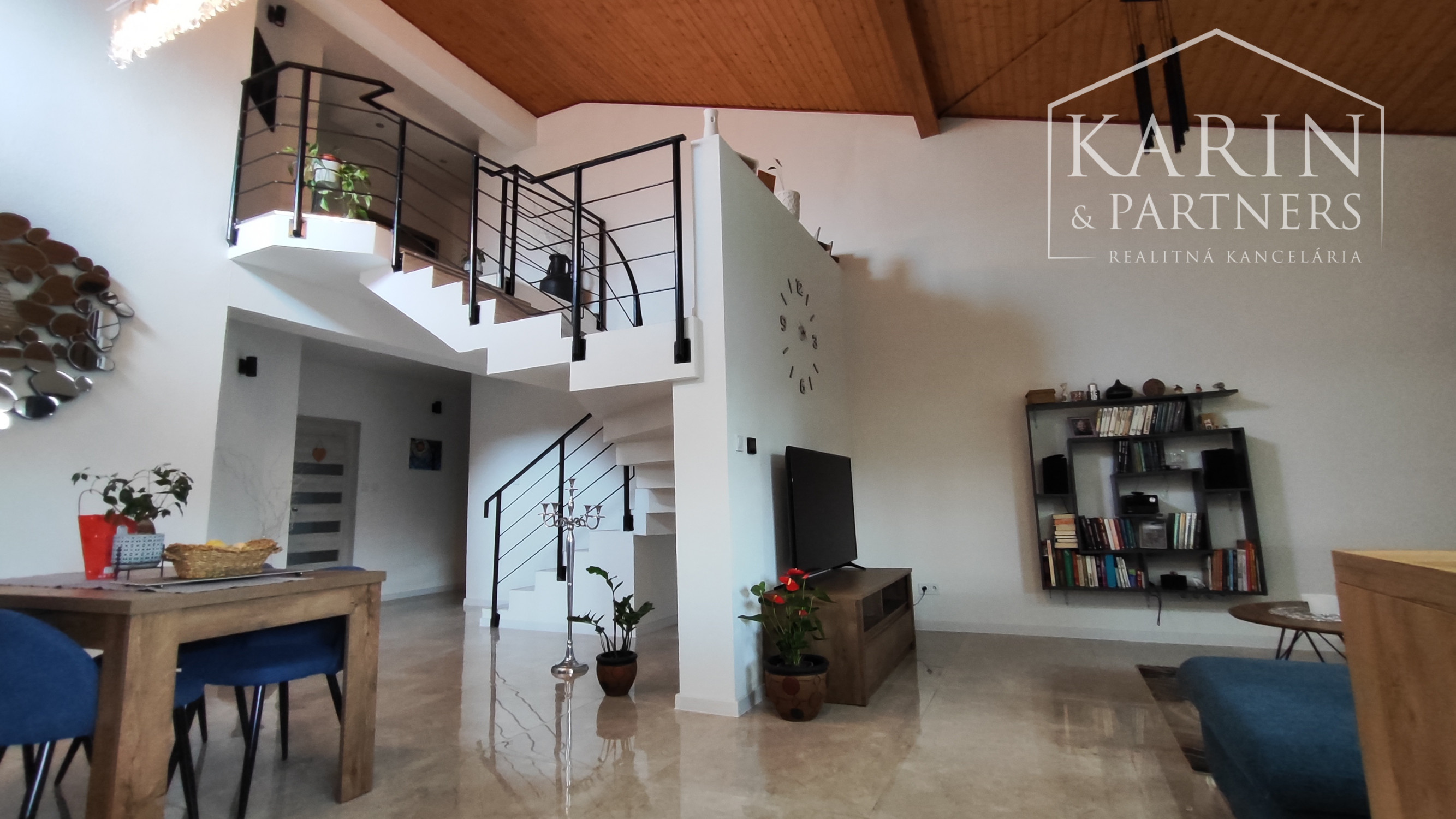 Luxusný štýlový rodinný dom v Nových Zámkoch