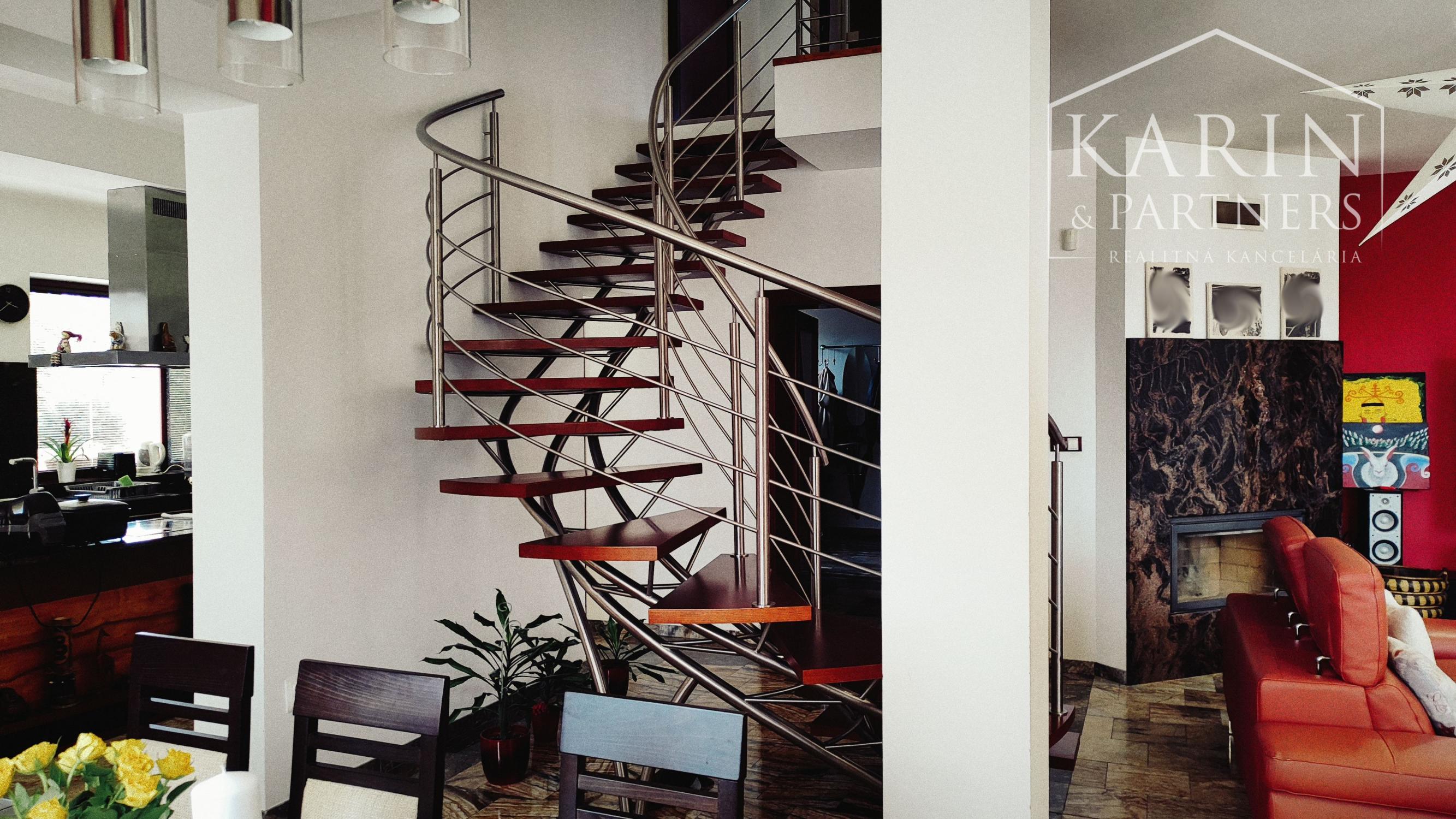 Luxusný štýlový rodinný dom v Andovciach