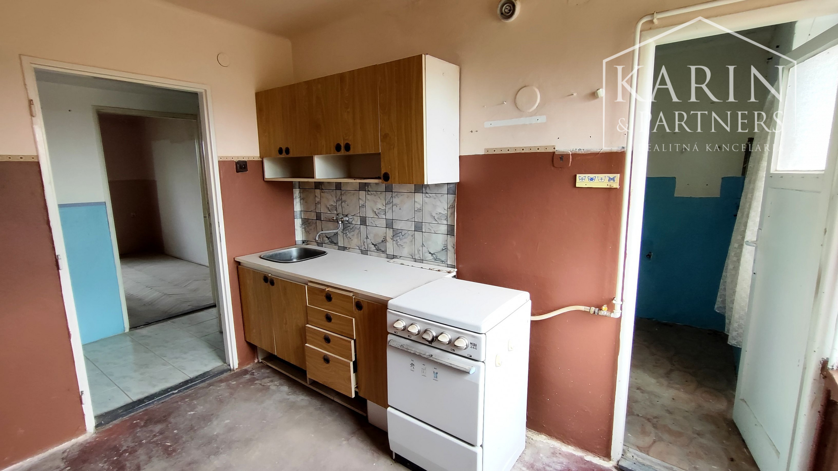 EXKLUZÍVNE: 3-izb.Byt za cenu chatky!Tehlová bytovka,Modrany