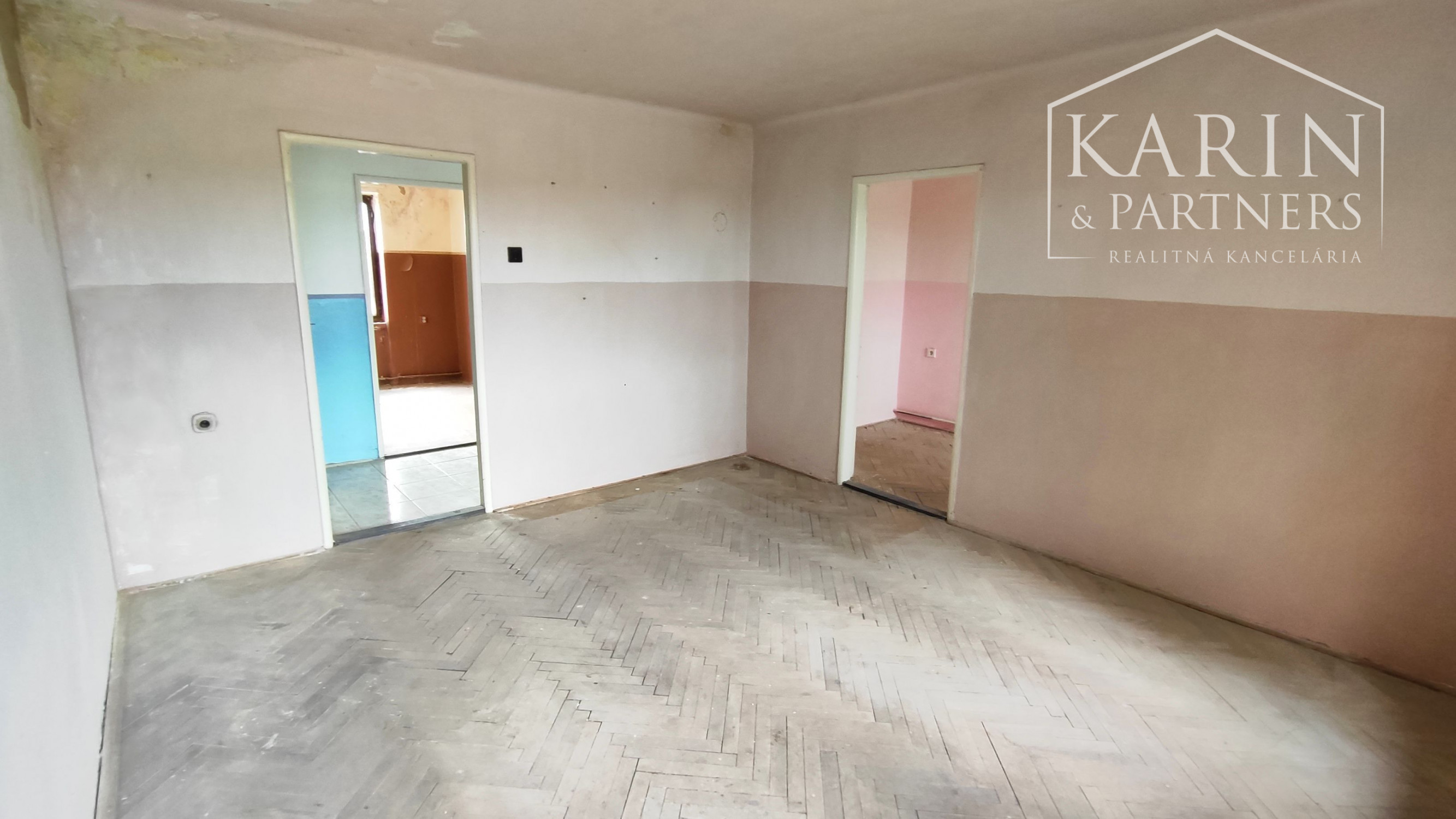 EXKLUZÍVNE: 3-izb.Byt za cenu chatky!Tehlová bytovka,Modrany