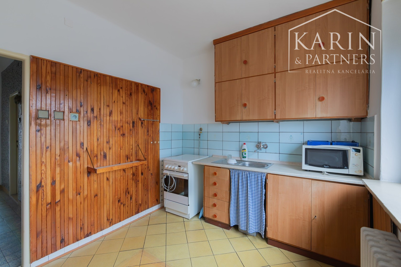 Predaj | 3-izbový byt | 83 m2 | tehlový dom | Karadžičova ulica | BA - Staré Mesto