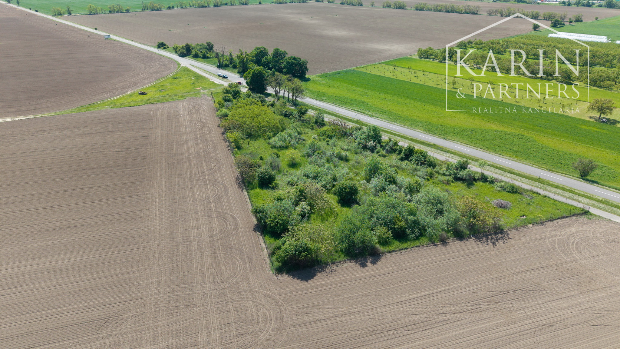 Investičný stavebný pozemok – Jarovce (Bratislava) | 2 628 m² | výborná poloha pri hraniciach s Rakúskom