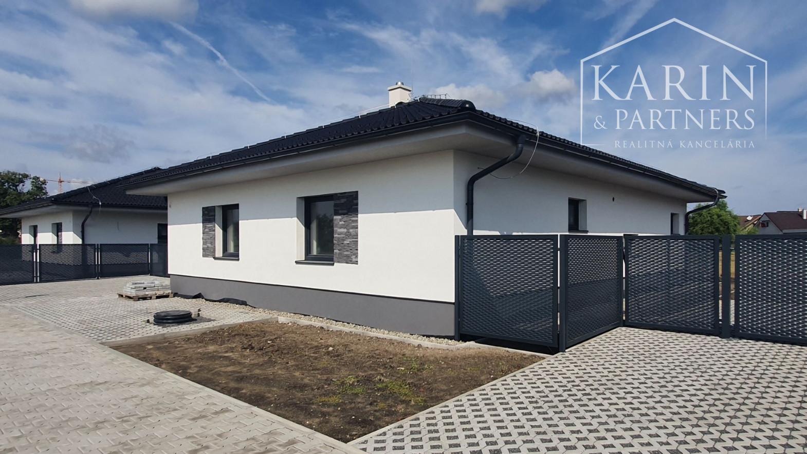 Predaj - Rodinný dom 4 izbový ,, Typ Bungalov " v obci Láb - okr. Malacky