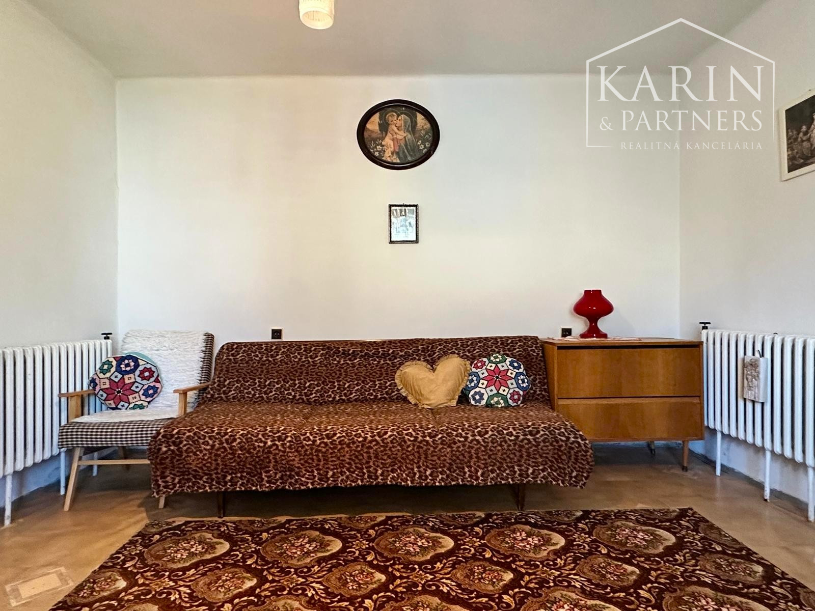 4-izbový dom so záhradou, vínnou pivnicou a ovocným sadom v obci Golianovo – ideálne miesto pre pokojný život blízko Nitry - PREDANÝ