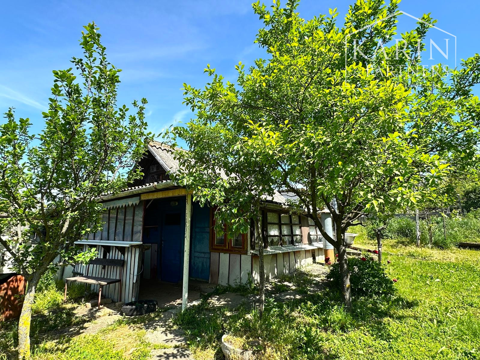 4-izbový dom so záhradou, vínnou pivnicou a ovocným sadom v obci Golianovo – ideálne miesto pre pokojný život blízko Nitry - PREDANÝ