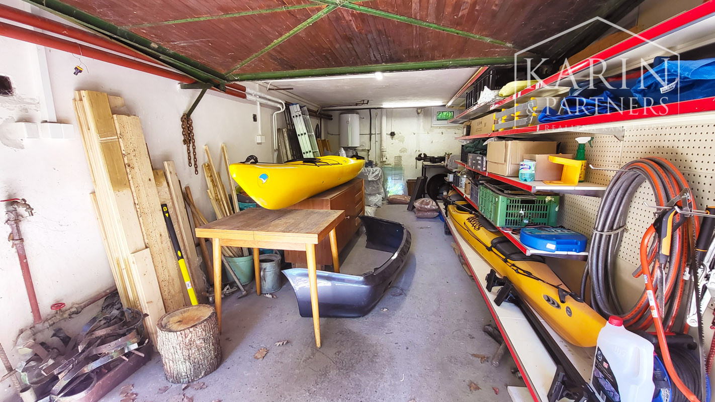 *** REZERVOVANÉ *** Chata v Harmónii pod lesom pozemok 4,7 á