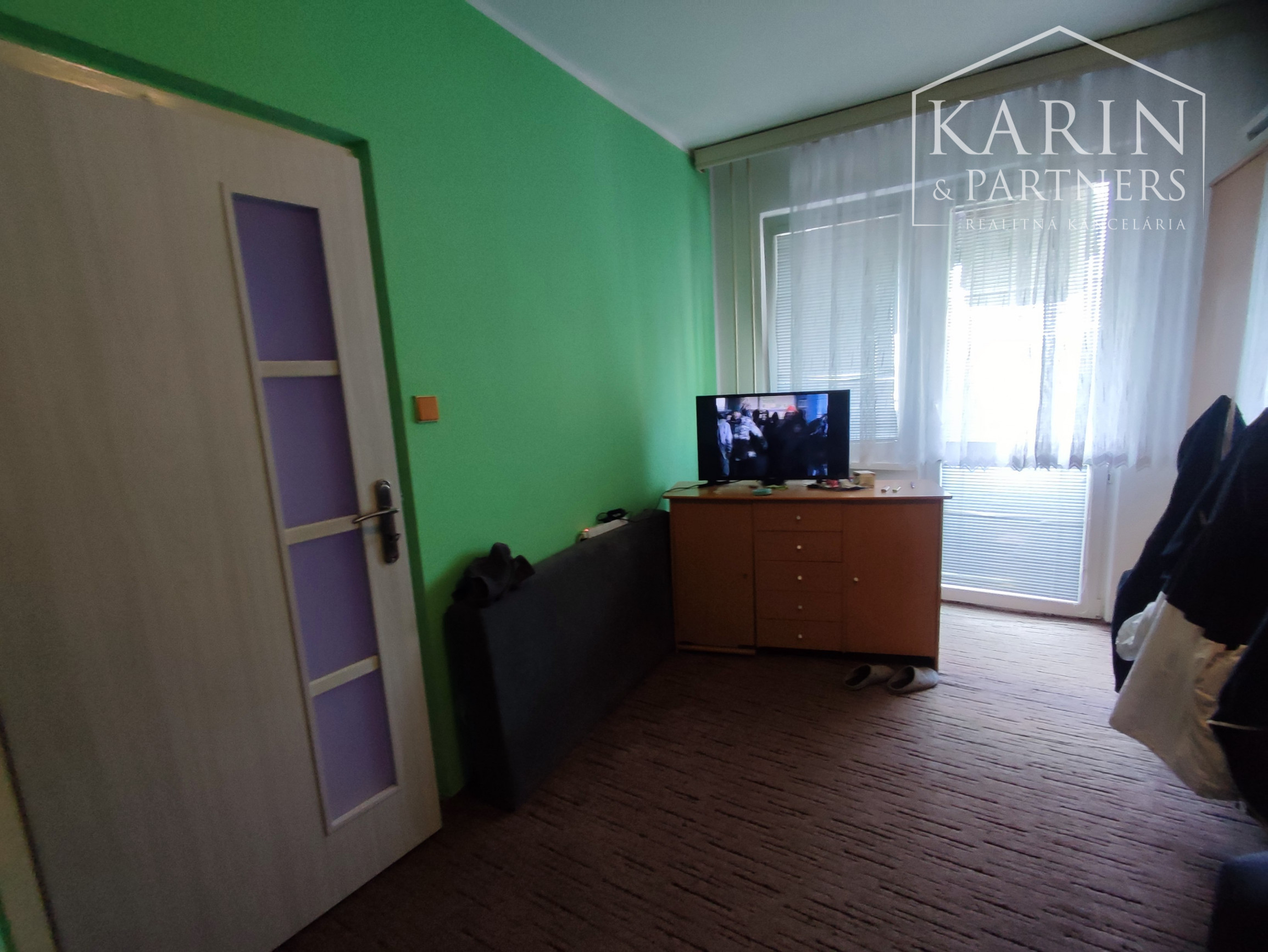 Extra ponuka: 3 izbový byt v dobrej lokalite - sídlisko JUH, Nové Zámky - Rezervované