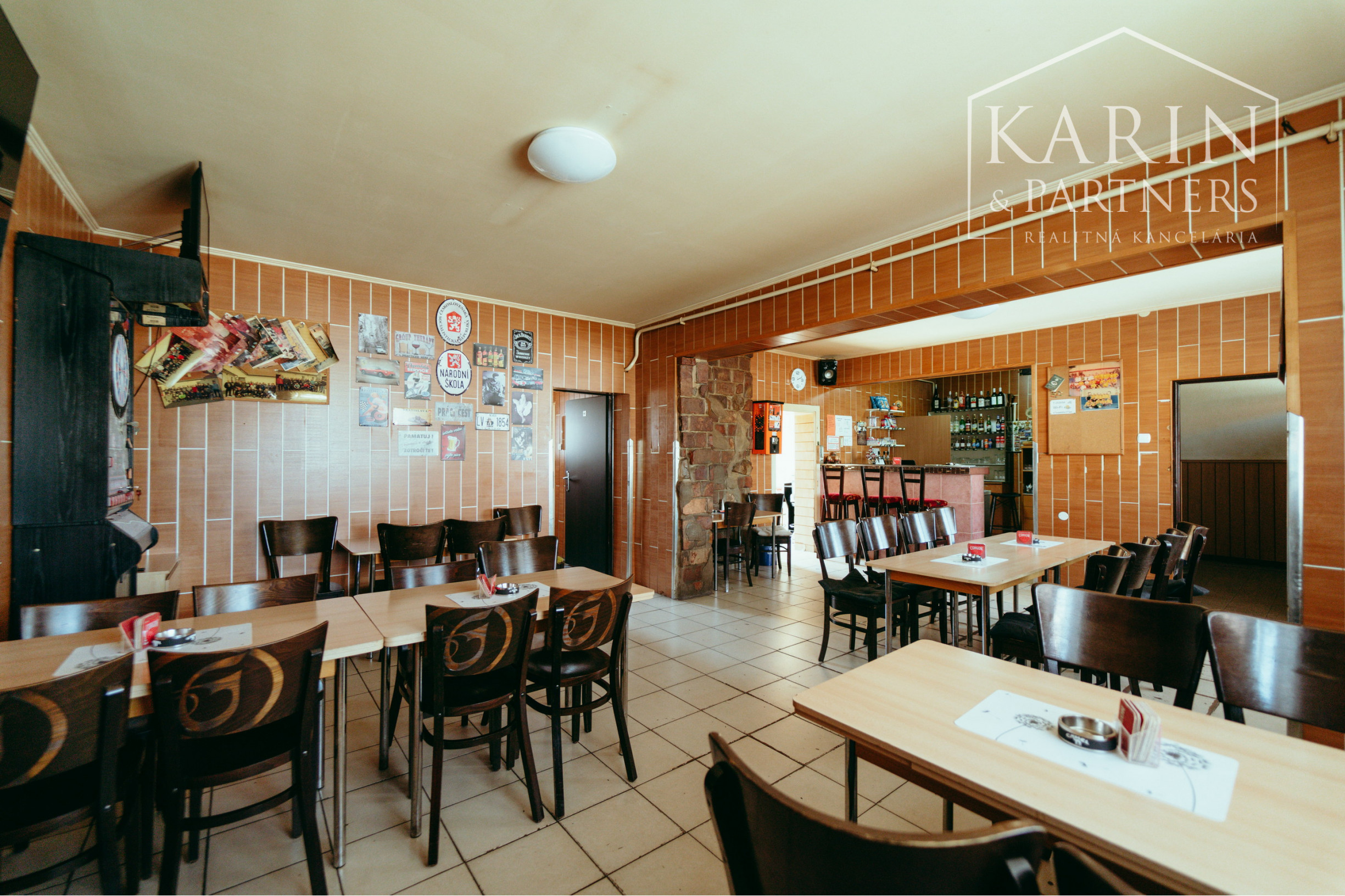 3i Rodinný dom využívaný naposledy ako pohostinstvo v obci Brodské