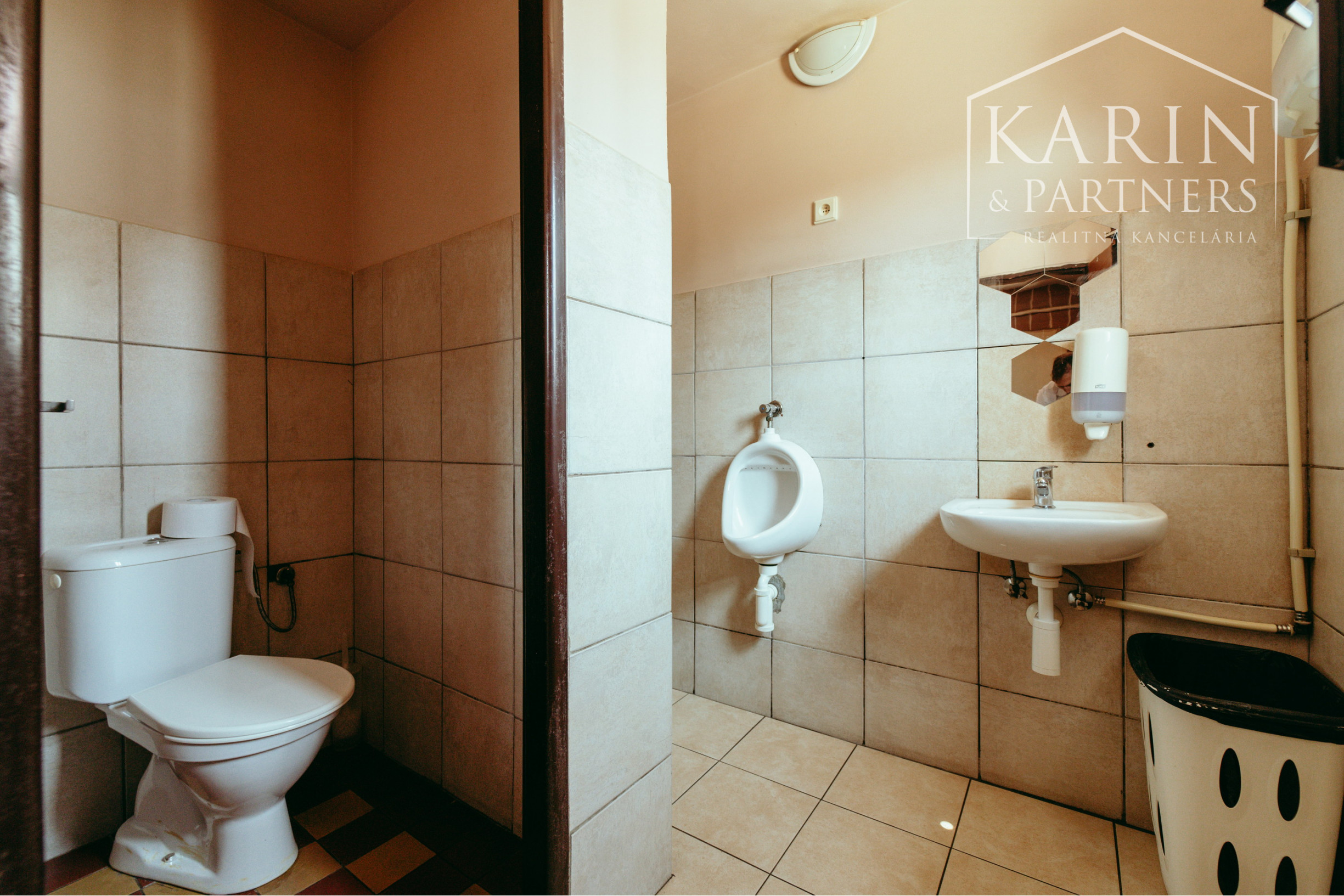 3i Rodinný dom využívaný naposledy ako pohostinstvo v obci Brodské