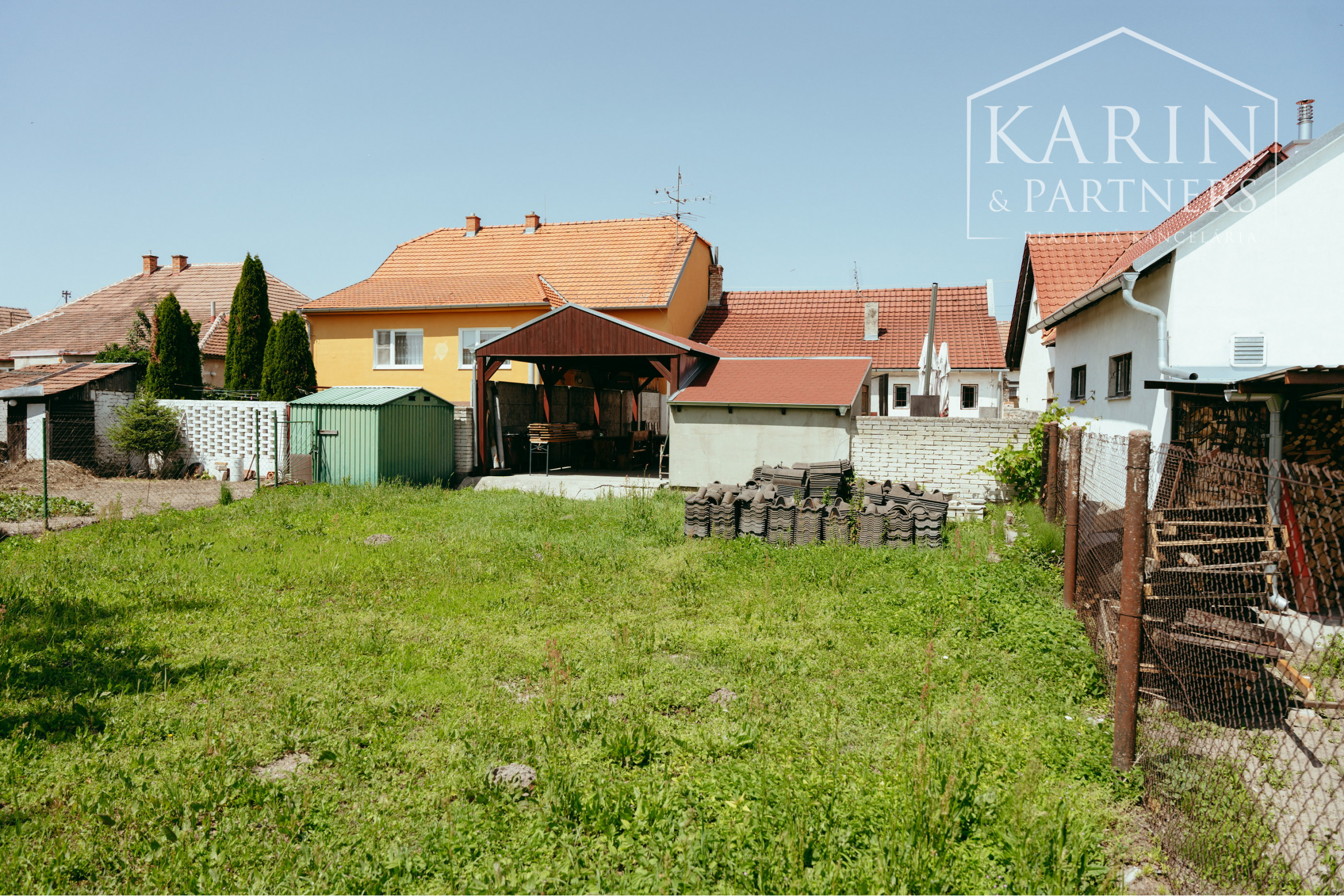3i Rodinný dom využívaný naposledy ako pohostinstvo v obci Brodské