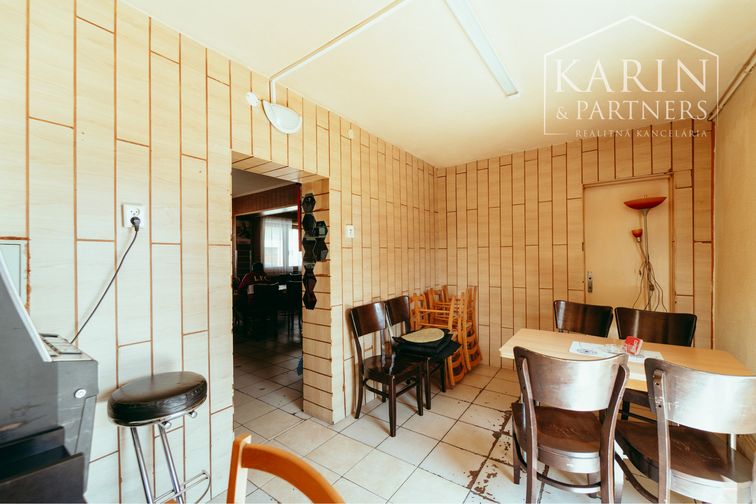 3i Rodinný dom využívaný naposledy ako pohostinstvo v obci Brodské