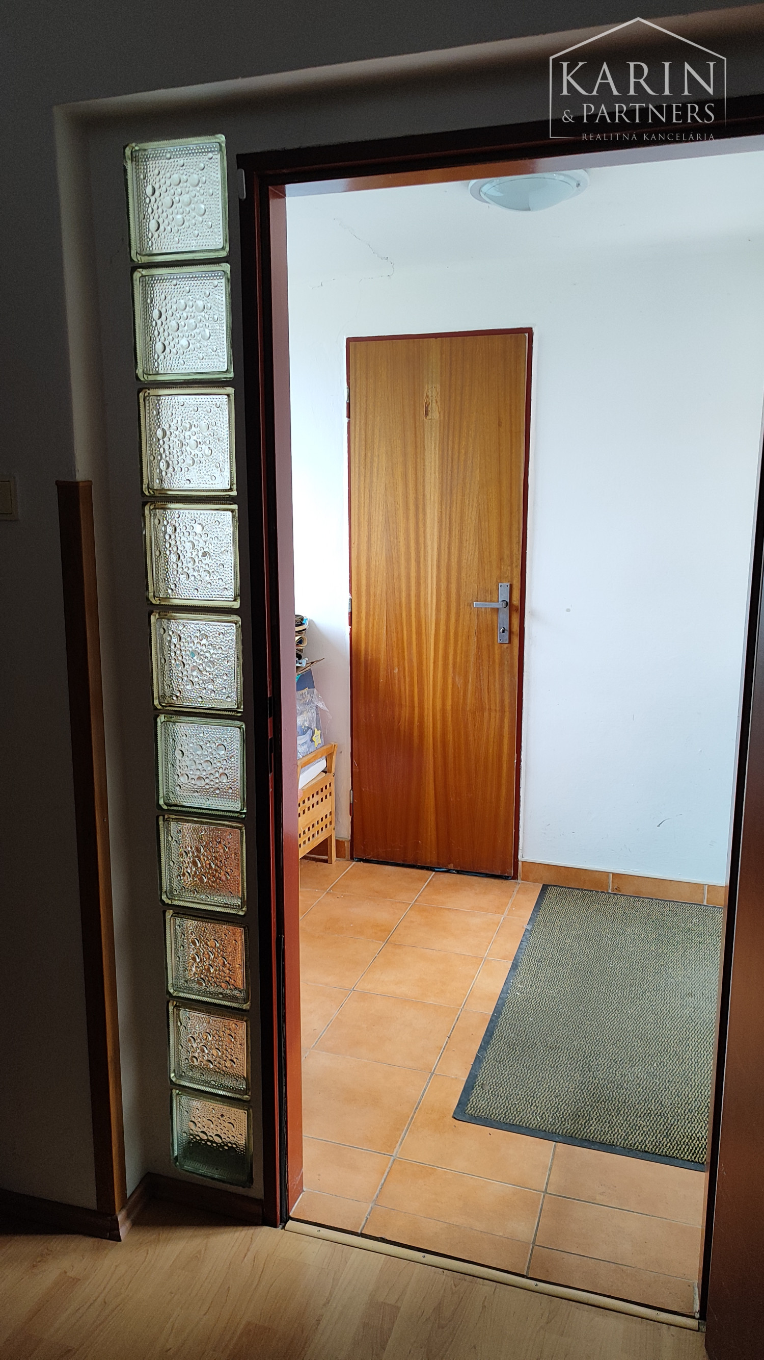 Rezervované: Rodinný dom s garážou a terasou, Palárikovo